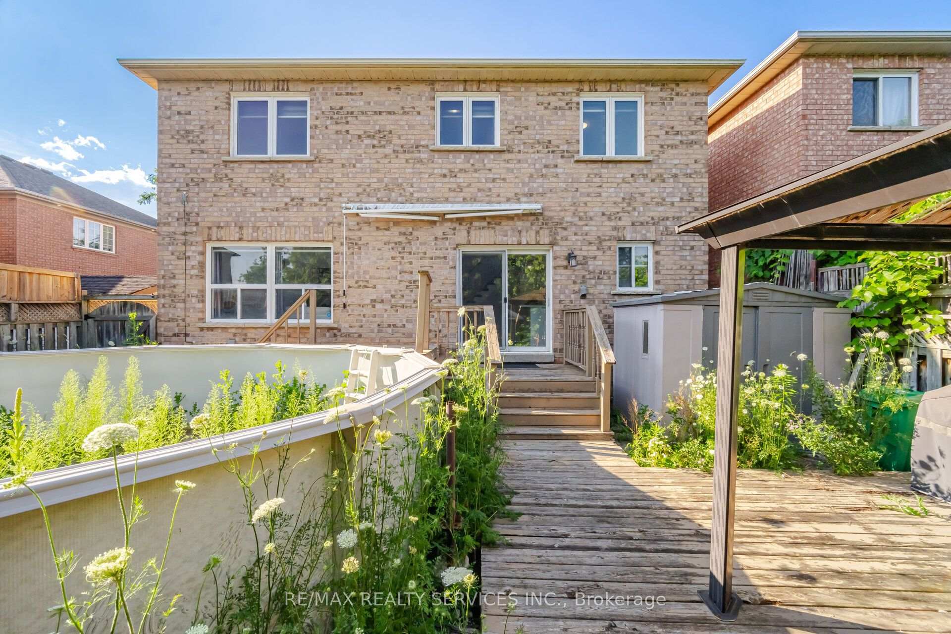 Photo 49 of 4 Sunnybrook Crescent, Brampton, Fletcher's Meadow — HOMEH