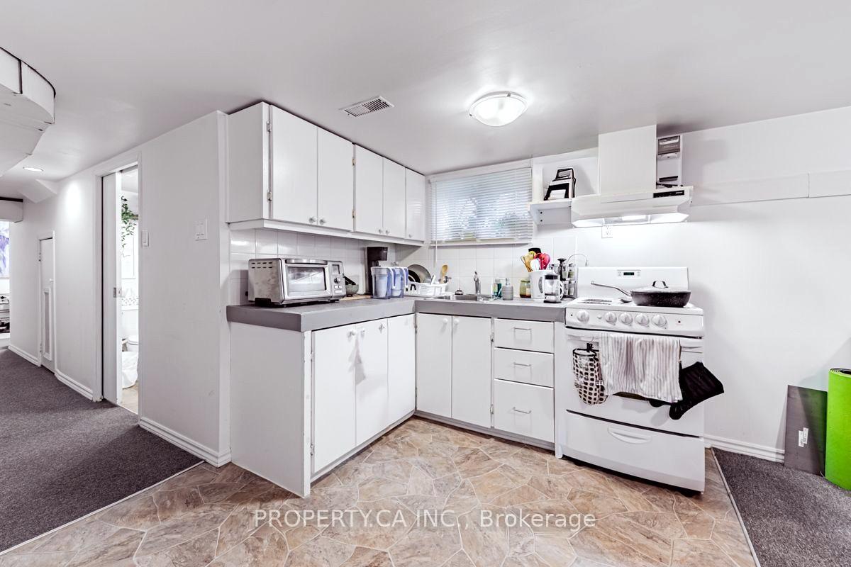 Photo 18 of 133 Drayton Avenue, Toronto, Woodbine Corridor — HOMEH