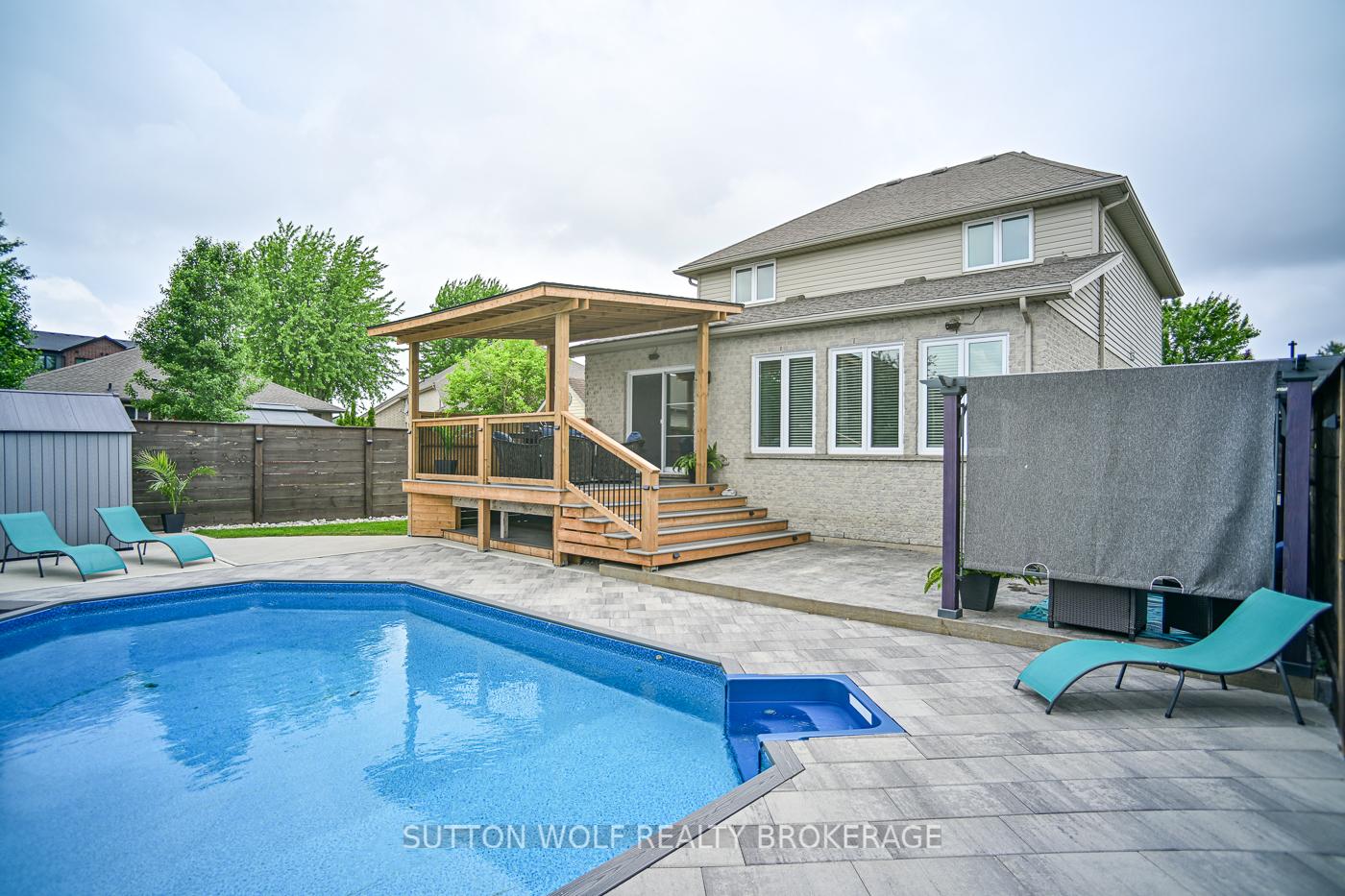 Photo 28 of 68 Laura Lane, Strathroy-Caradoc, NE — HOMEH