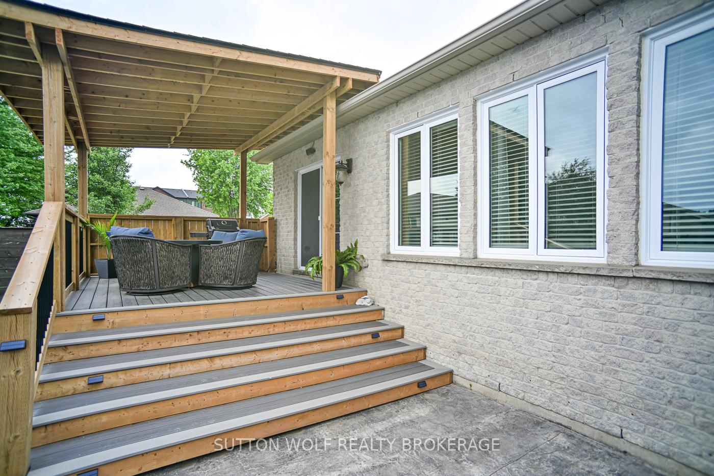 Photo 33 of 68 Laura Lane, Strathroy-Caradoc, NE — HOMEH