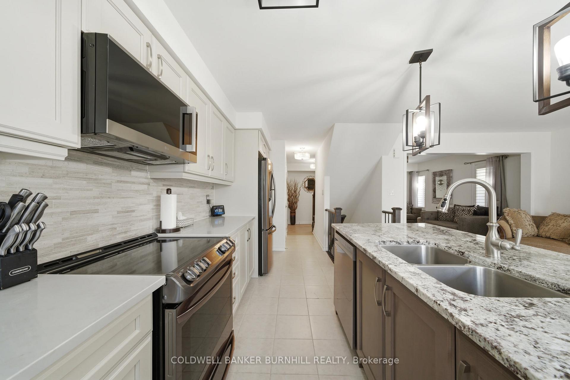 Photo 8 of Unit 11, 1222 Rose Way, Milton, Cobban — HOMEH