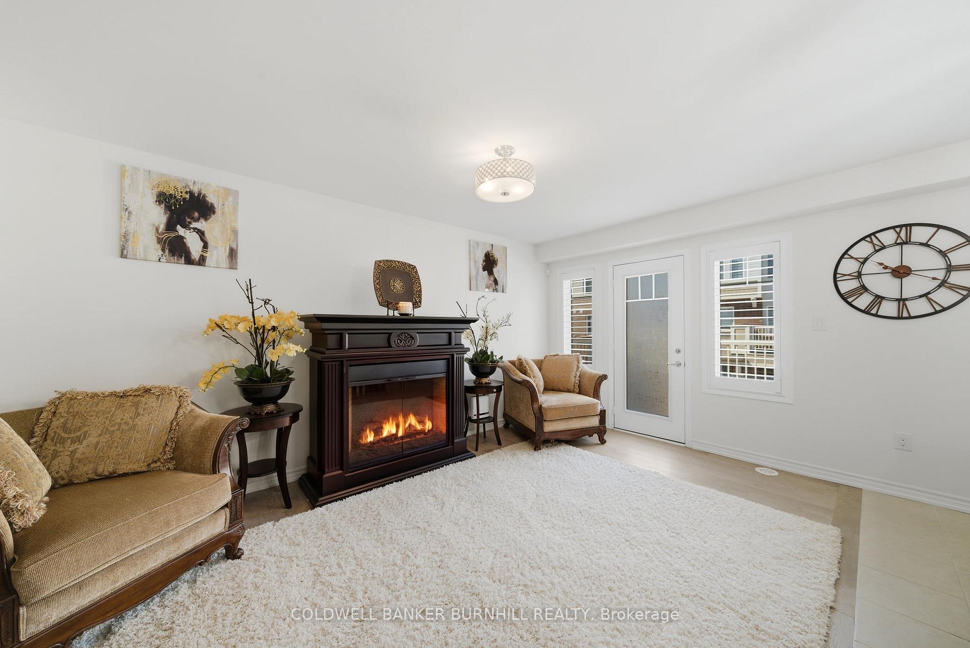 Photo 10 of Unit 11, 1222 Rose Way, Milton, Cobban — HOMEH