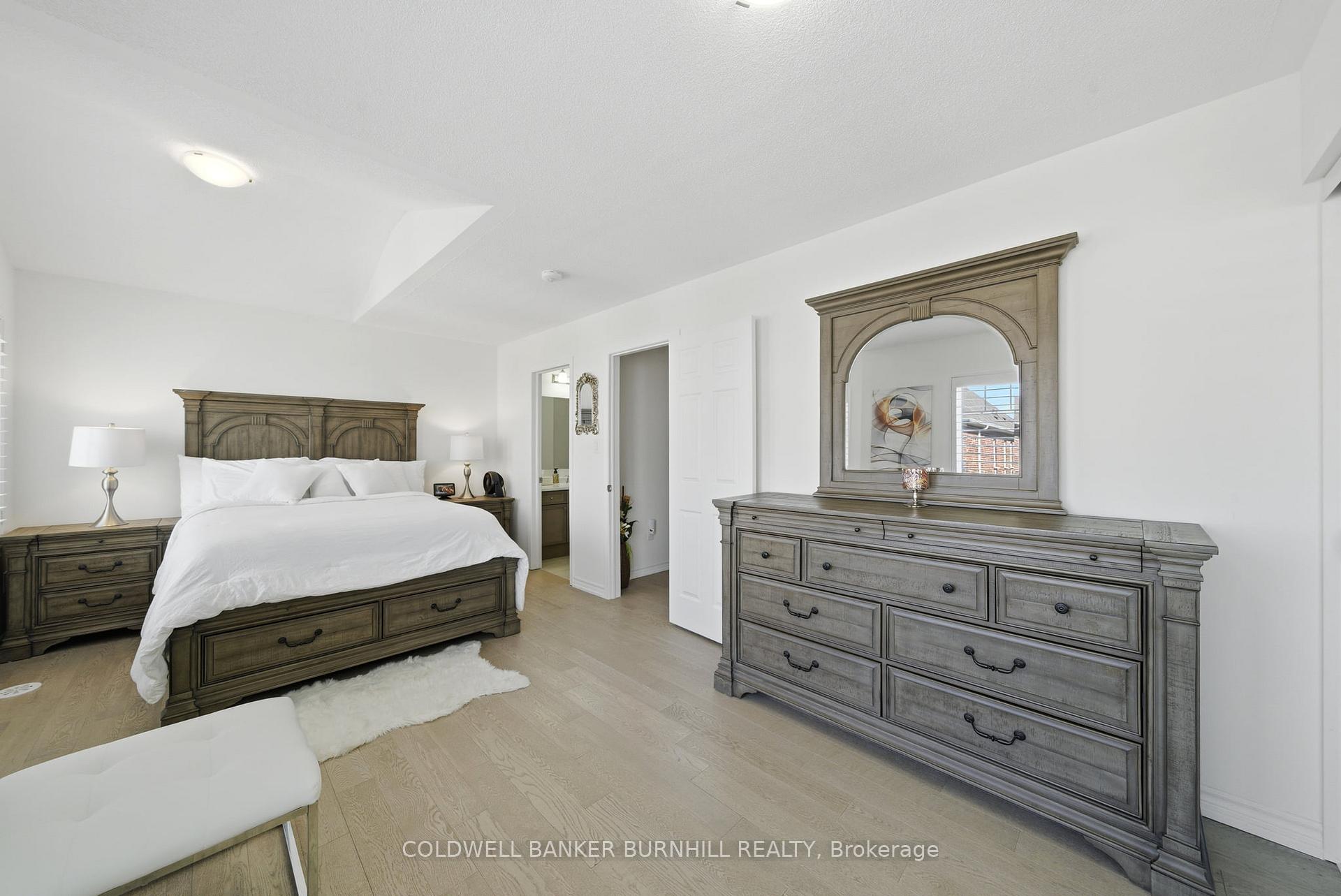 Photo 21 of Unit 11, 1222 Rose Way, Milton, Cobban — HOMEH
