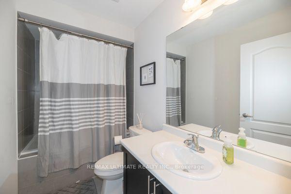 Photo 19 of 31 Davenfield Circle, Brampton, Bram East — HOMEH