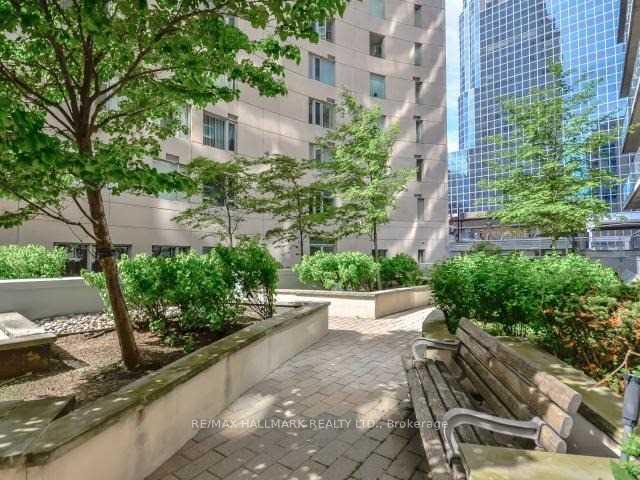 Photo 9 of Unit 3307, 210 Victoria Street, Toronto, Church-Yonge Corridor — HOMEH