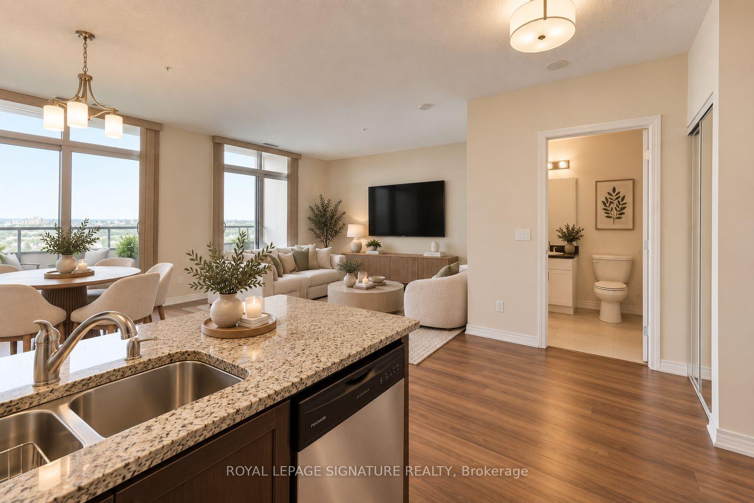 Photo 10 of Unit 1709, 9255 Jane Street, Vaughan, Maple — HOMEH