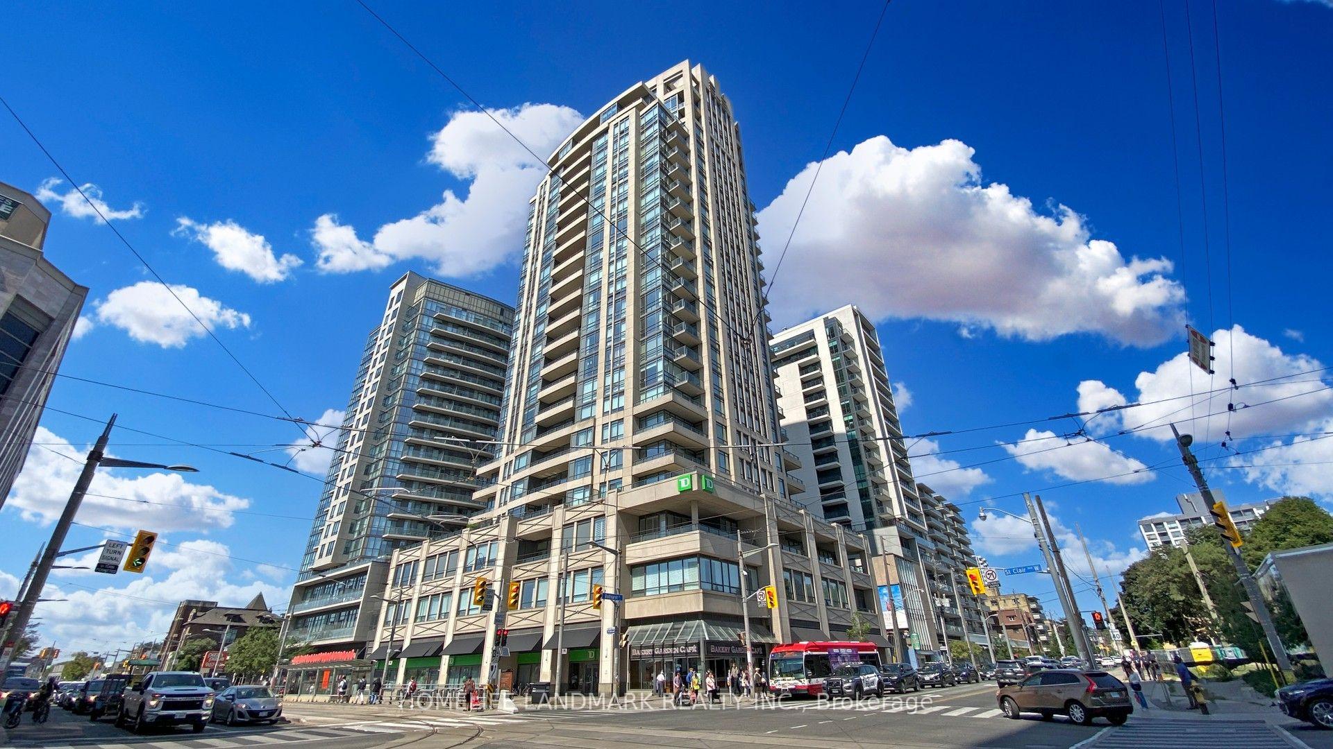 Photo of Unit 2302, 500 St Clair Avenue W