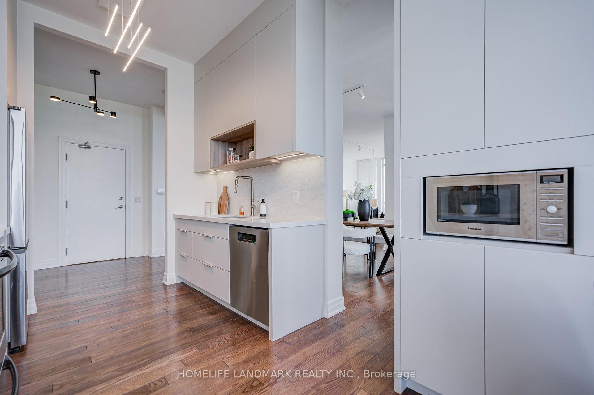 Photo 13 of Unit 2302, 500 St Clair Avenue W, Toronto, Humewood-Cedarvale — HOMEH