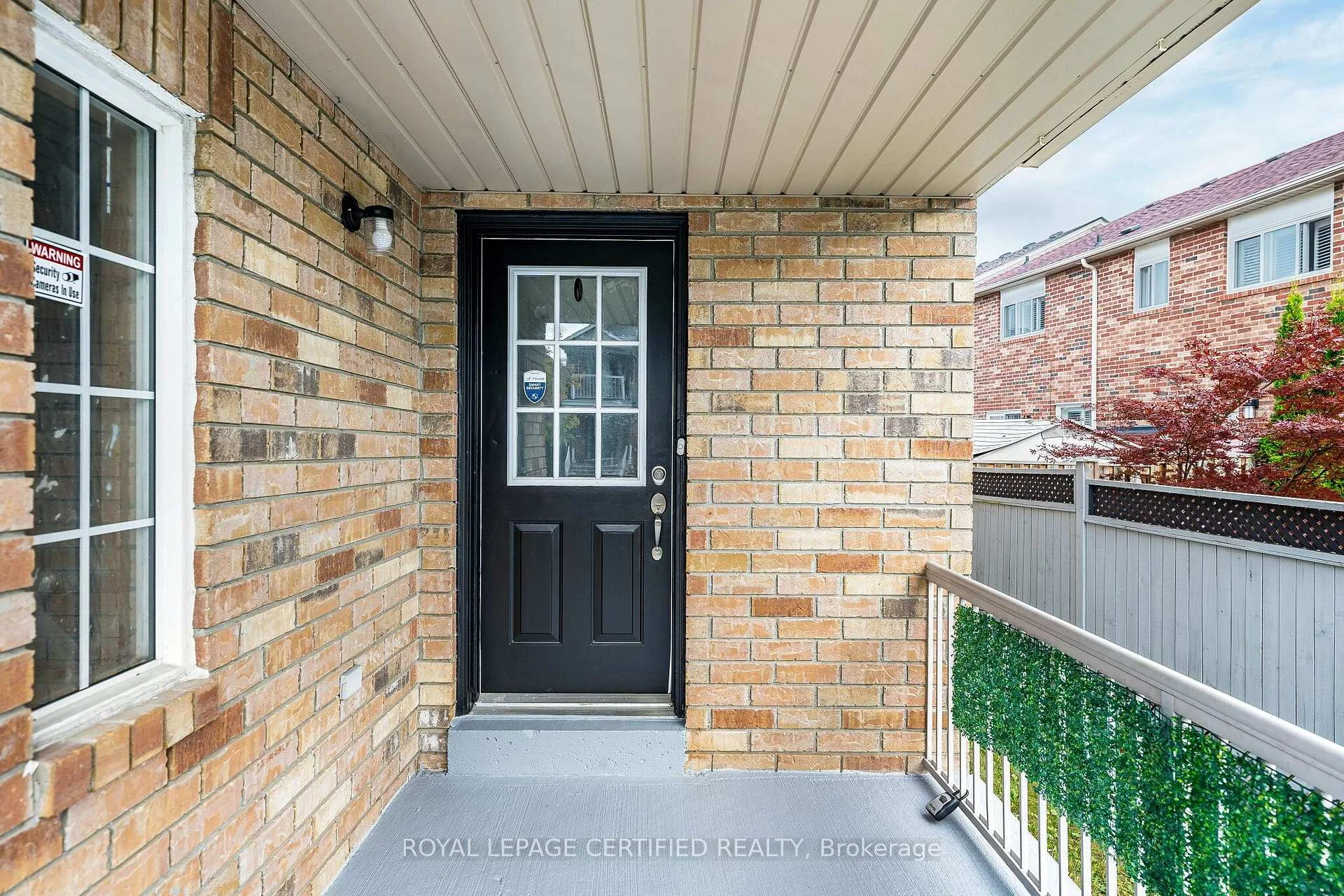 Photo 8 of 105 Howling Crescent, Ajax, South East — HOMEH