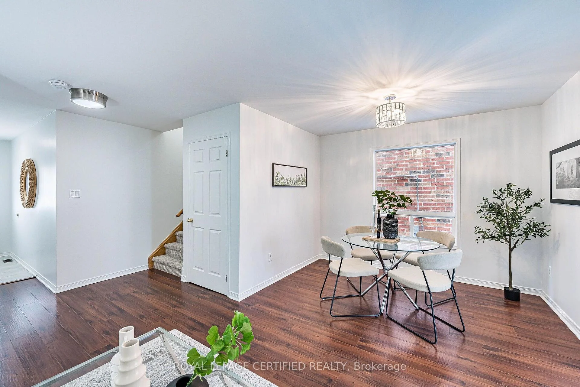 Photo 14 of 105 Howling Crescent, Ajax, South East — HOMEH