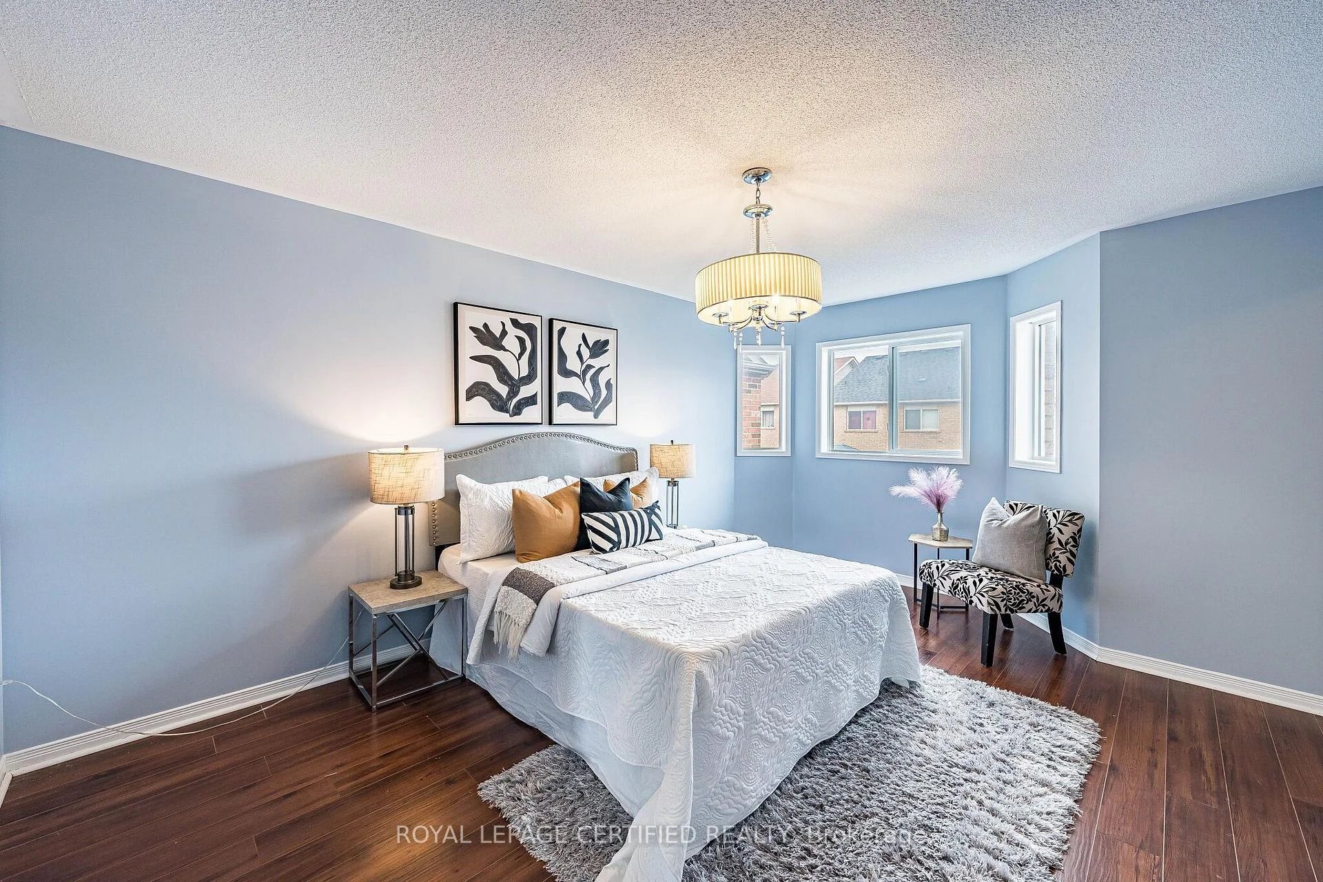 Photo 31 of 105 Howling Crescent, Ajax, South East — HOMEH