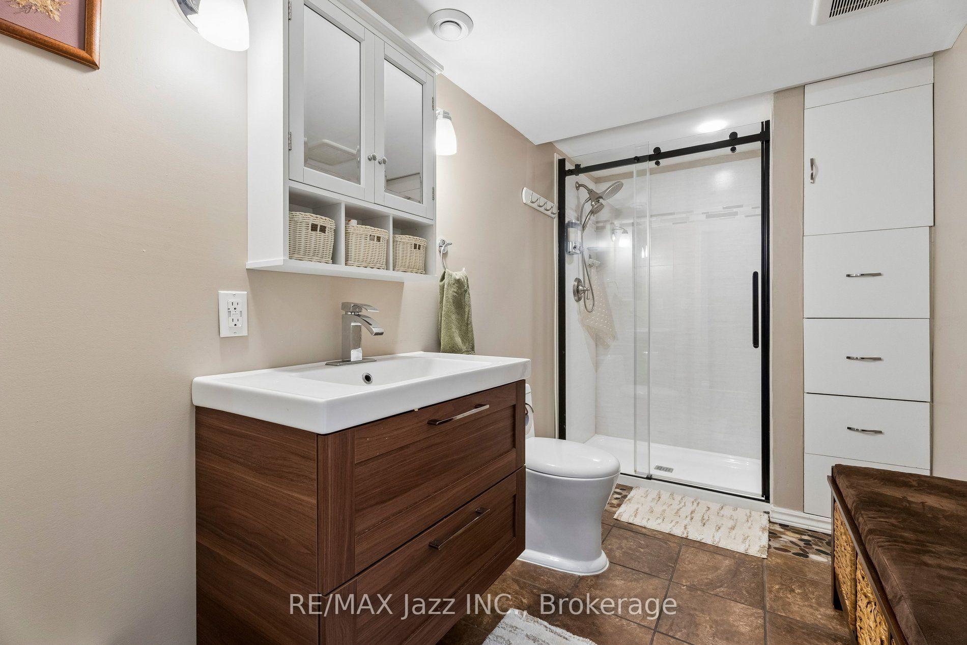 Photo 32 of 9 Trillium Way, Norfolk, Simcoe — HOMEH