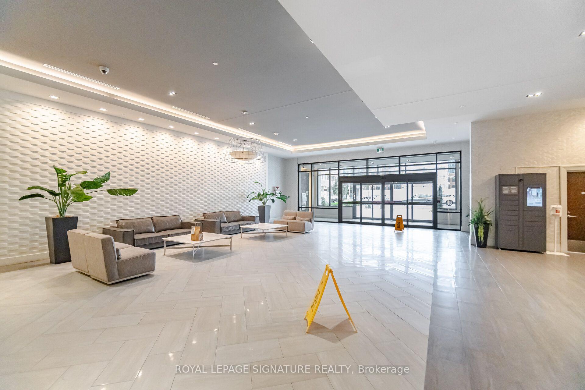 Photo 3 of Unit 1801, 460 Adelaide Street E, Toronto, Moss Park — HOMEH