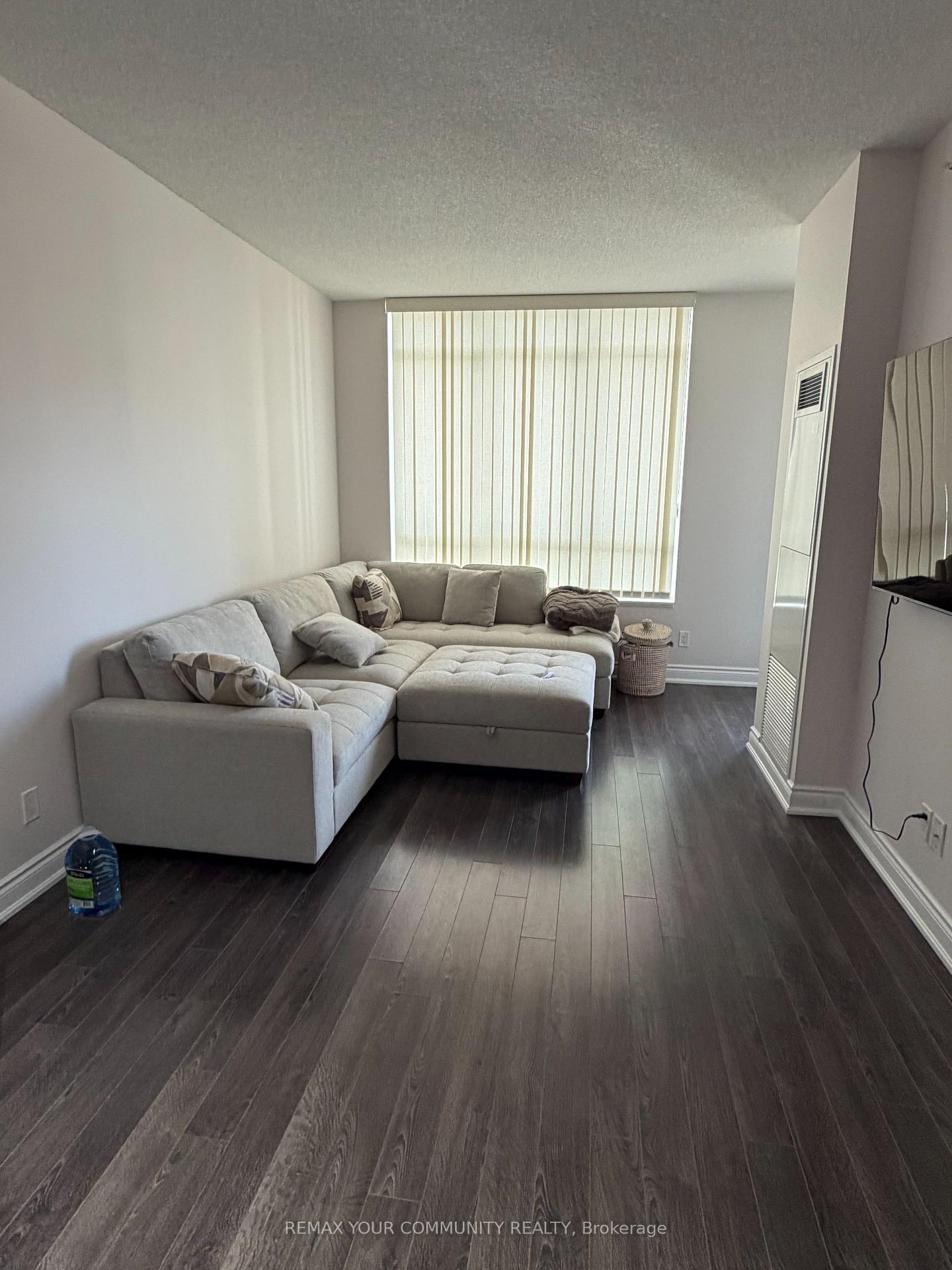 Photo 4 of Unit 709, 33 Clegg Road, Markham, Unionville — HOMEH