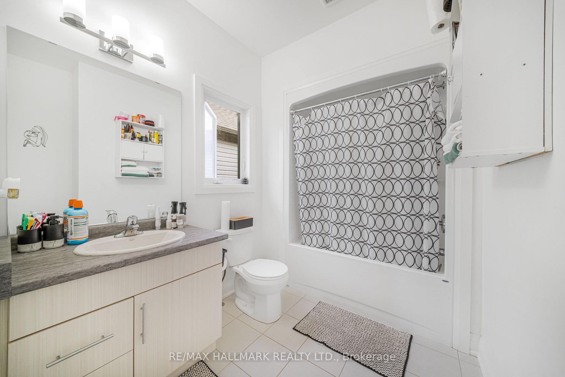 Photo 19 of 7249 Parkside Road, Niagara Falls, Brown — HOMEH