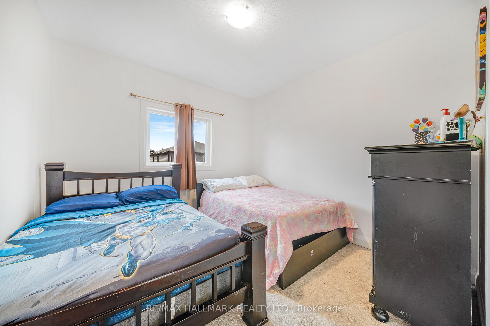 Photo 20 of 7249 Parkside Road, Niagara Falls, Brown — HOMEH