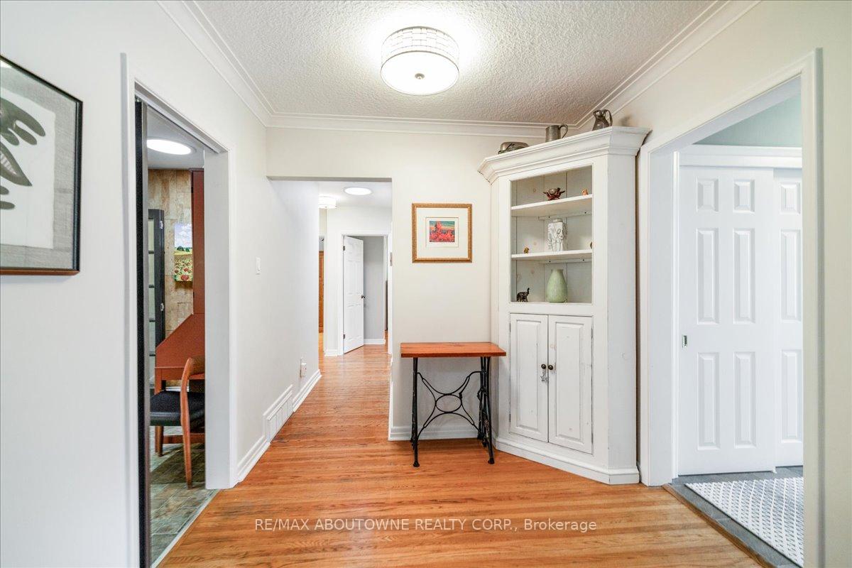 Photo 15 of 316 River Side Drive, Oakville, Central — HOMEH