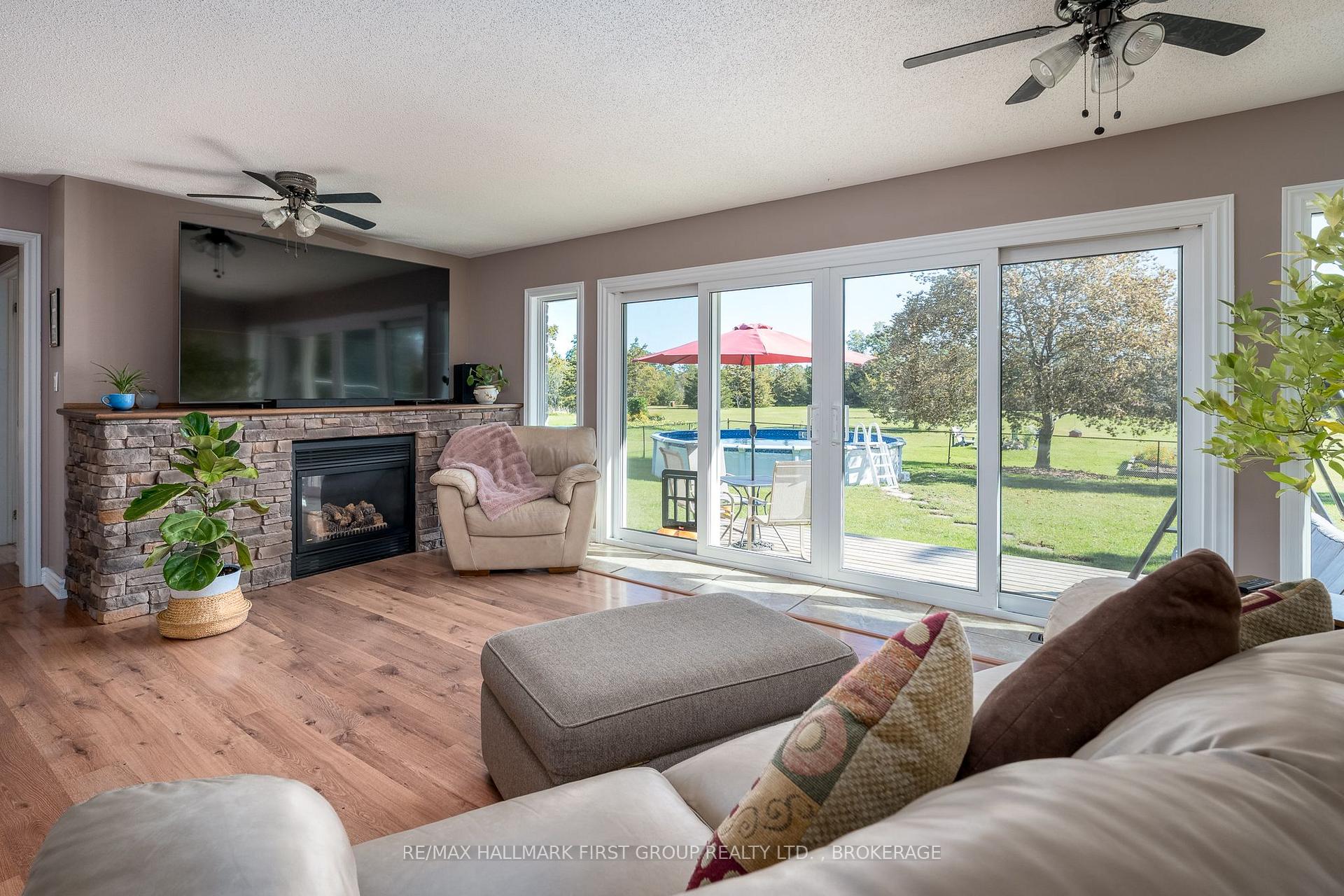 Photo 13 of 487 Coronation Boulevard, Kingston, South of Taylor-Kidd Blvd — HOMEH