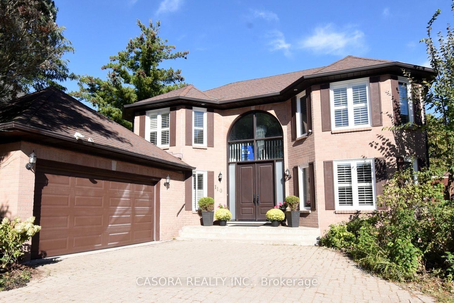 Photo 4 of 110 Citation Crescent, Hamilton, Meadowlands — HOMEH