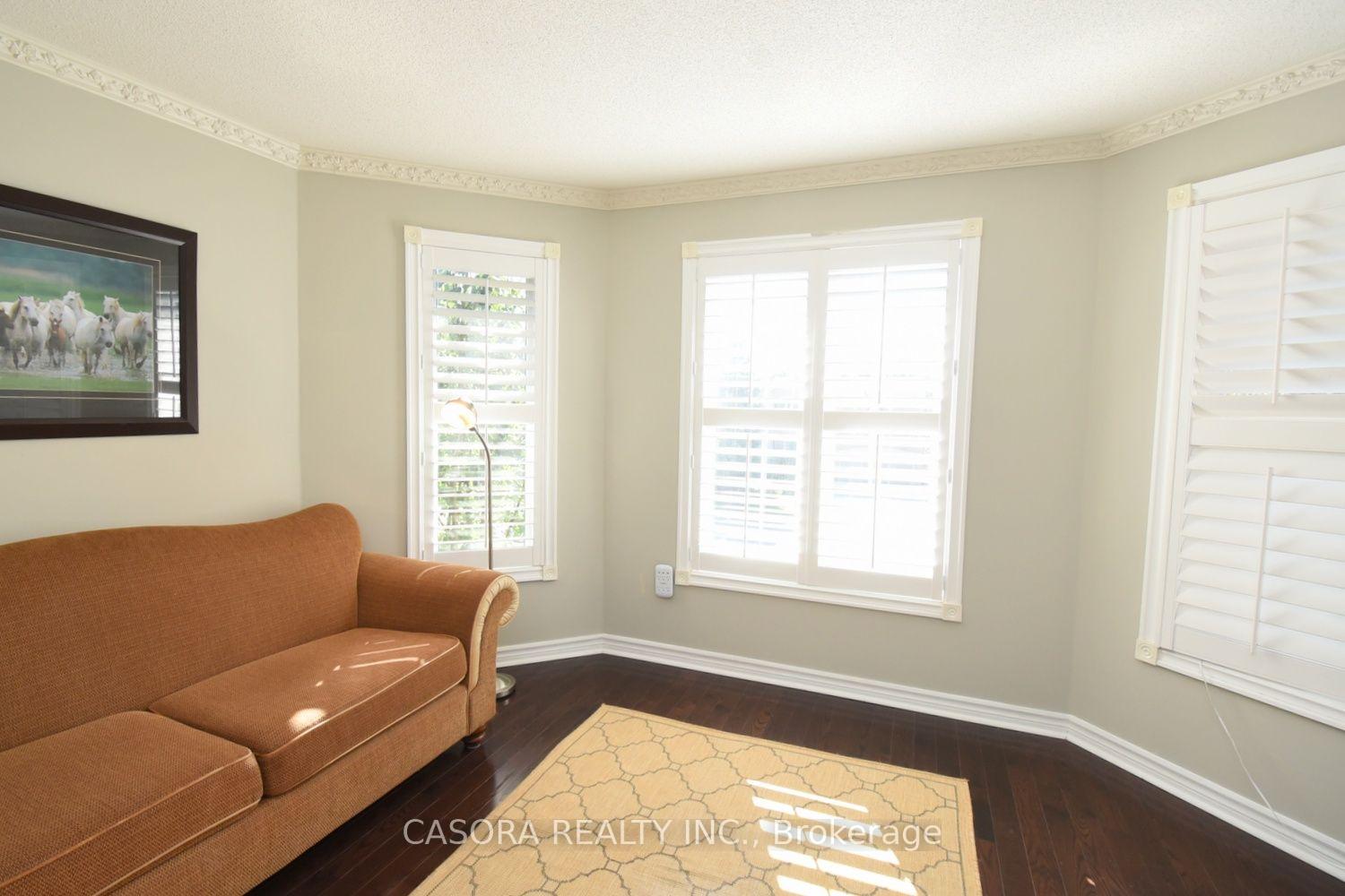 Photo 52 of 110 Citation Crescent, Hamilton, Meadowlands — HOMEH