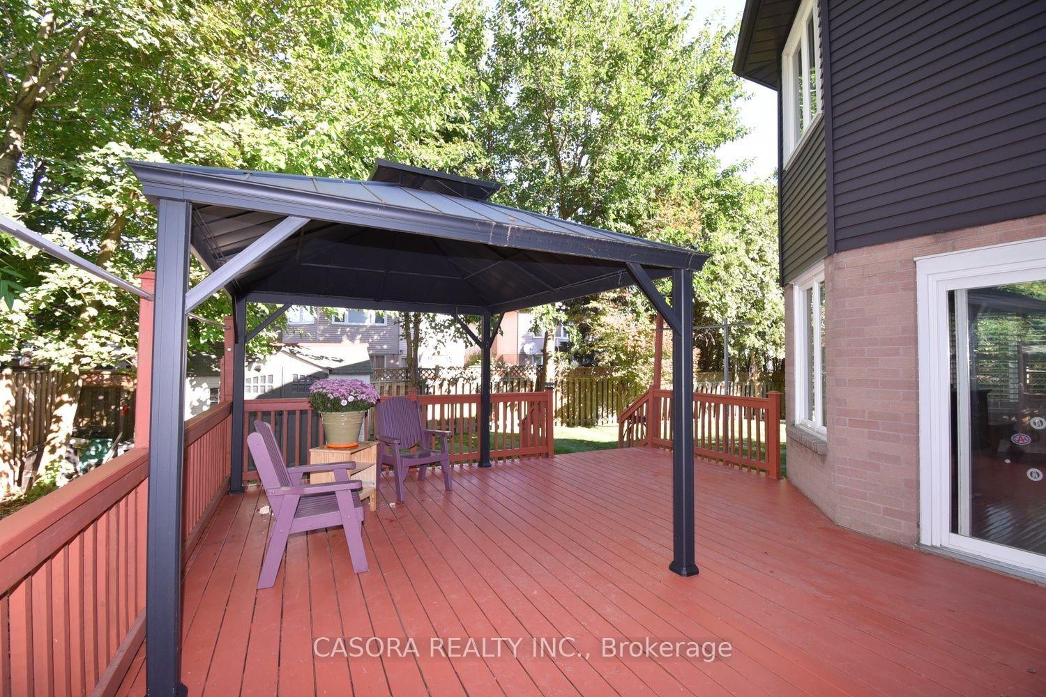 Photo 72 of 110 Citation Crescent, Hamilton, Meadowlands — HOMEH