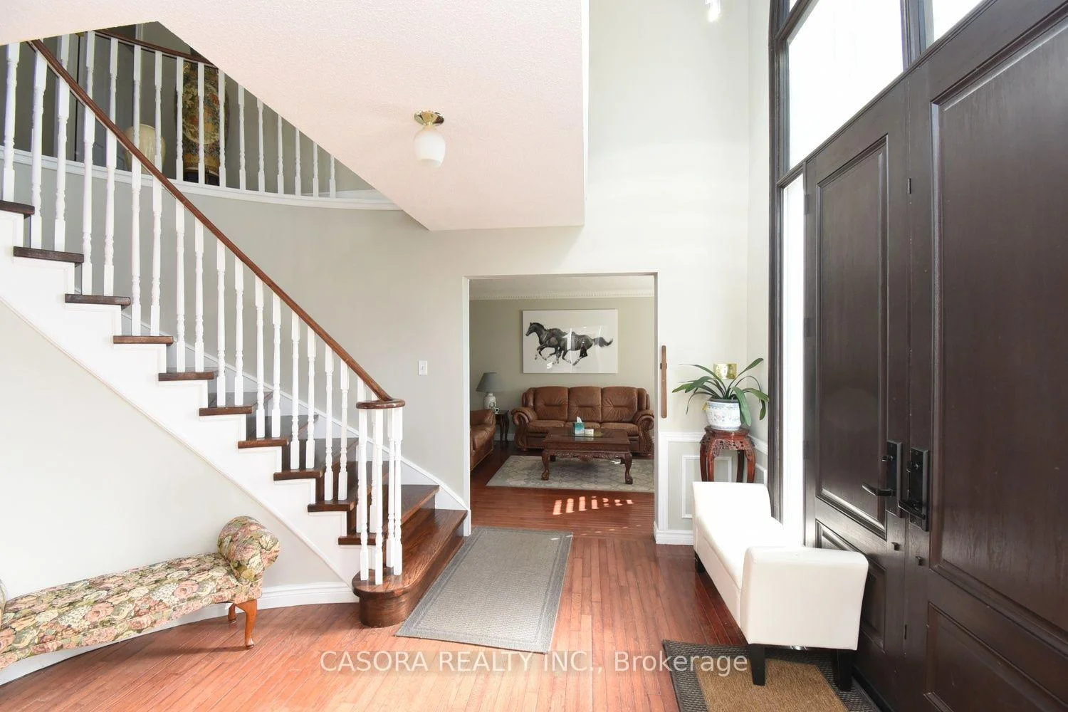 Photo 3 of 110 Citation Crescent, Hamilton, Meadowlands — HOMEH