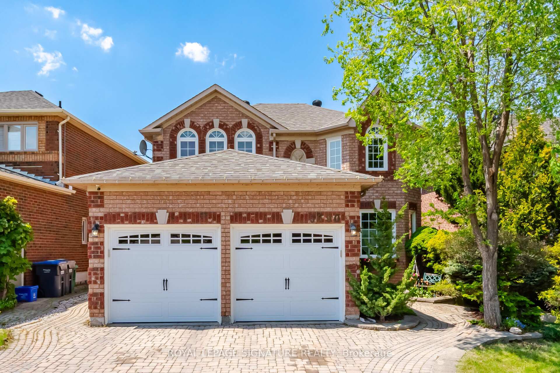 Photo 2 of 5390 Mcfarren Boulevard, Mississauga, Central Erin Mills — HOMEH