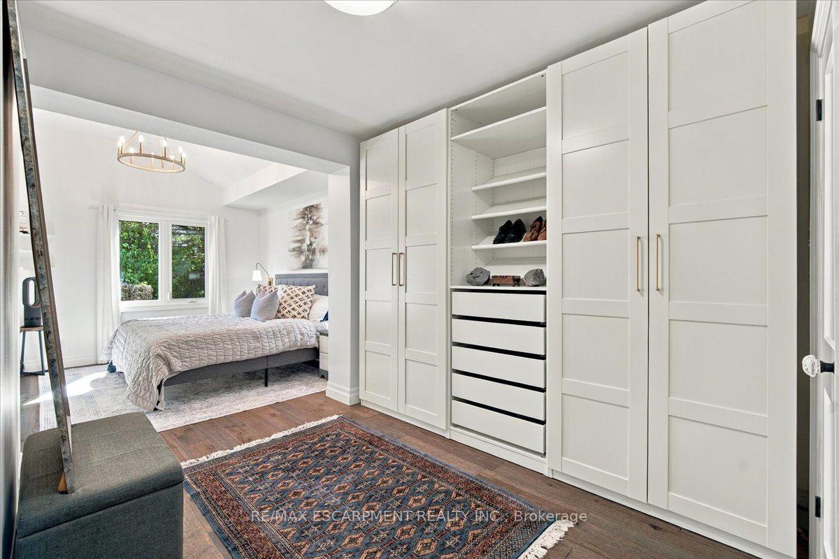 Photo 21 of 38 Enmore Avenue, Hamilton, Ancaster — HOMEH