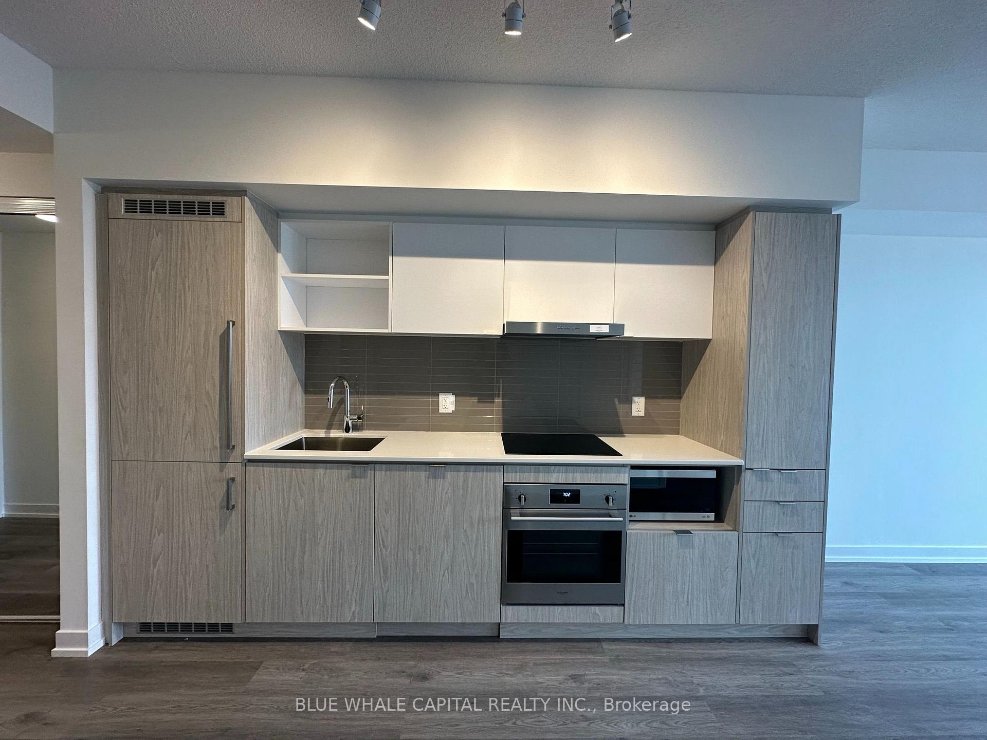 Photo 2 of Unit 1802, 55 Cooper Street, Toronto, Waterfront Communities — HOMEH