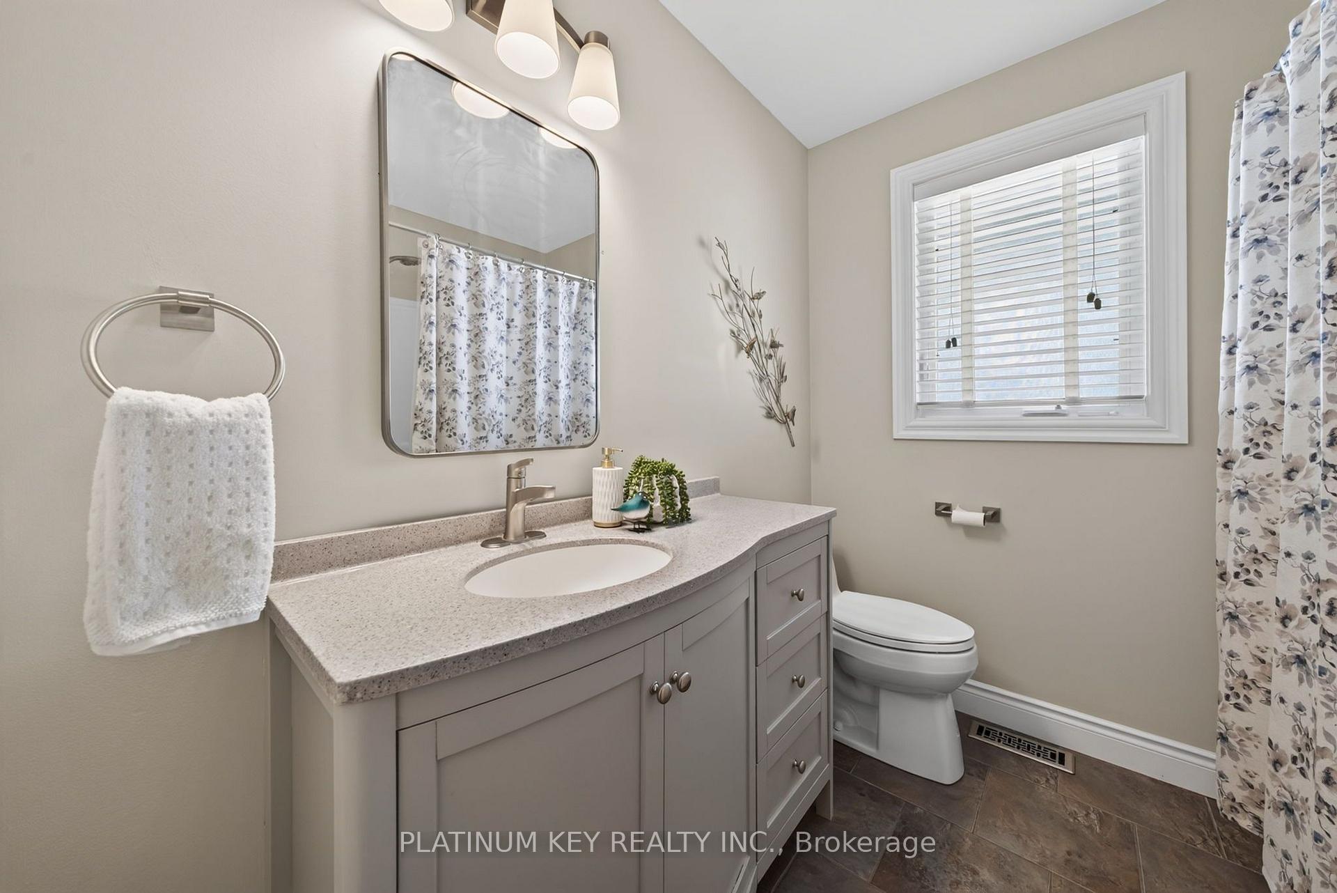 Photo 24 of 9 Ronald Bloore Drive, Sarnia — HOMEH