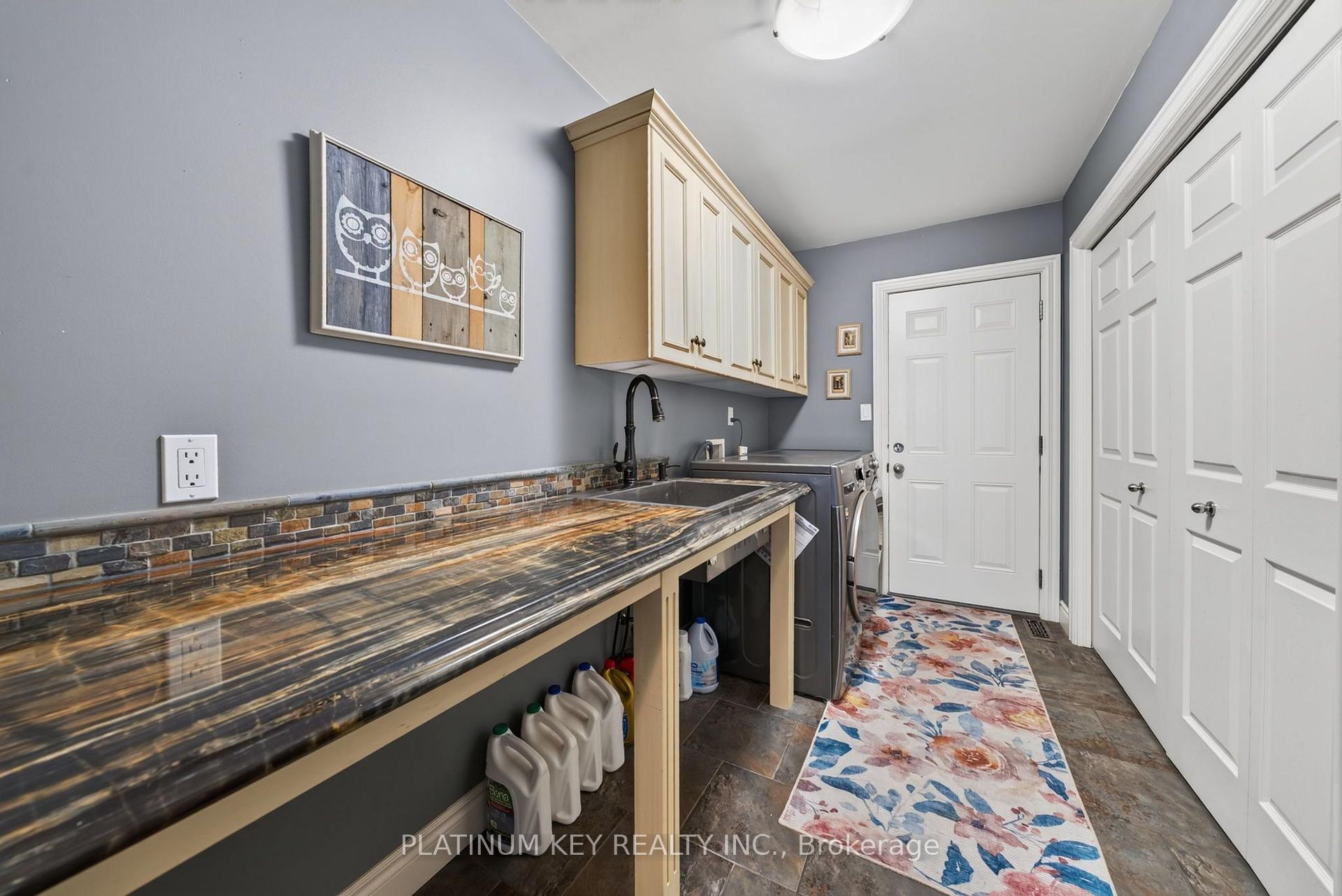 Photo 25 of 9 Ronald Bloore Drive, Sarnia — HOMEH