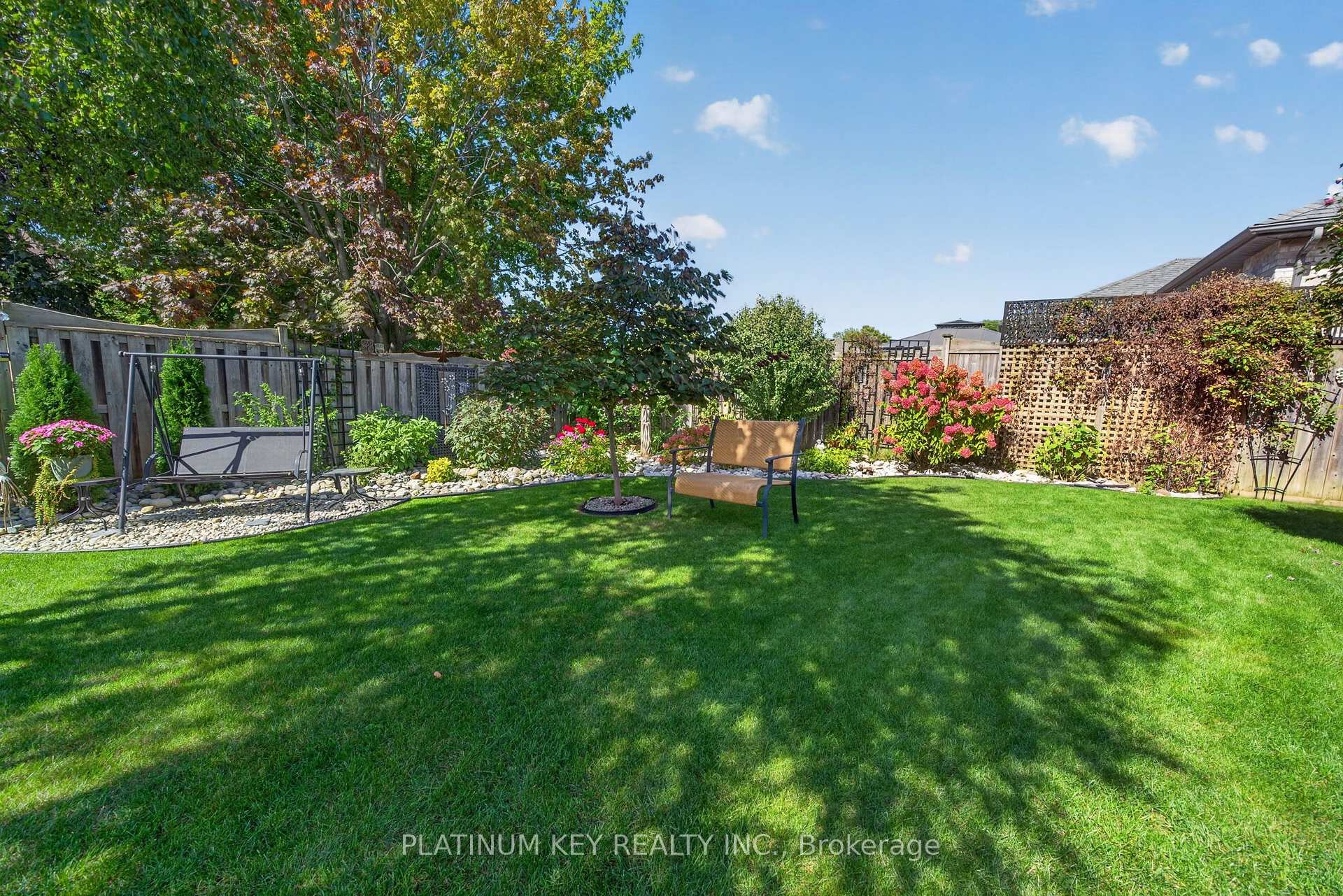 Photo 40 of 9 Ronald Bloore Drive, Sarnia — HOMEH