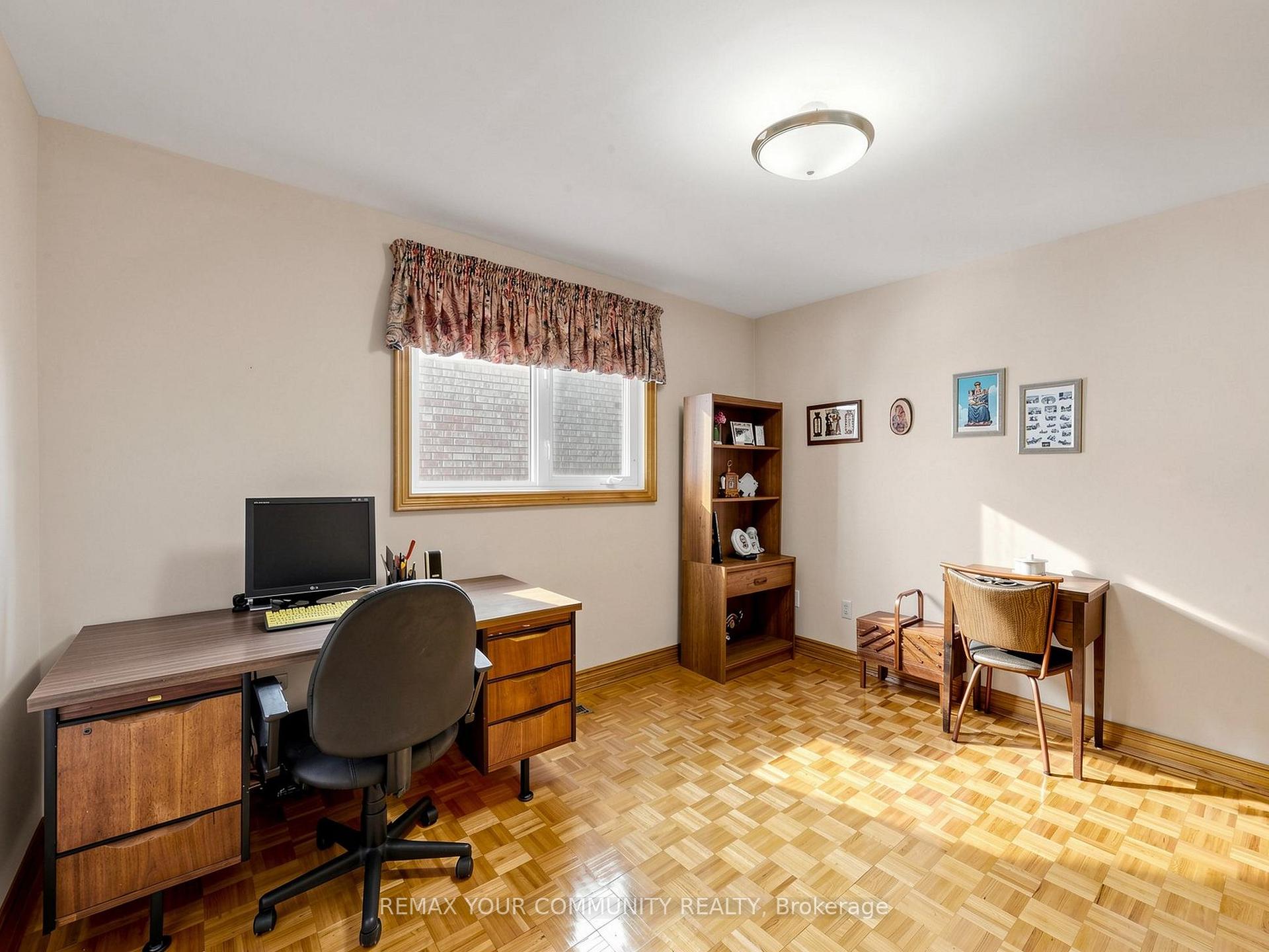 Photo 17 of 35 May Avenue, Richmond Hill, North Richvale — HOMEH