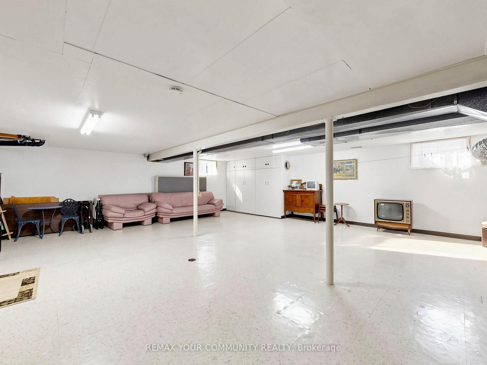 Photo 37 of 35 May Avenue, Richmond Hill, North Richvale — HOMEH