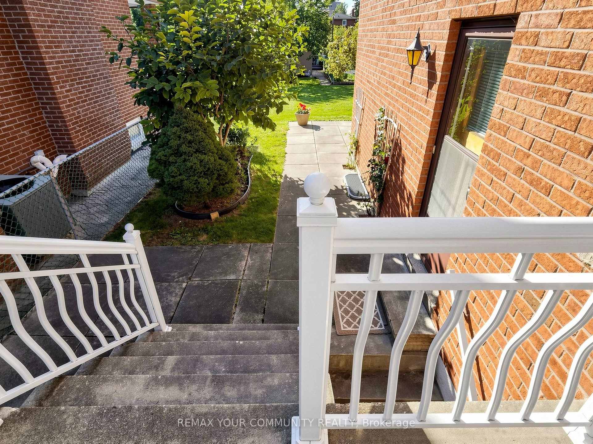 Photo 38 of 35 May Avenue, Richmond Hill, North Richvale — HOMEH