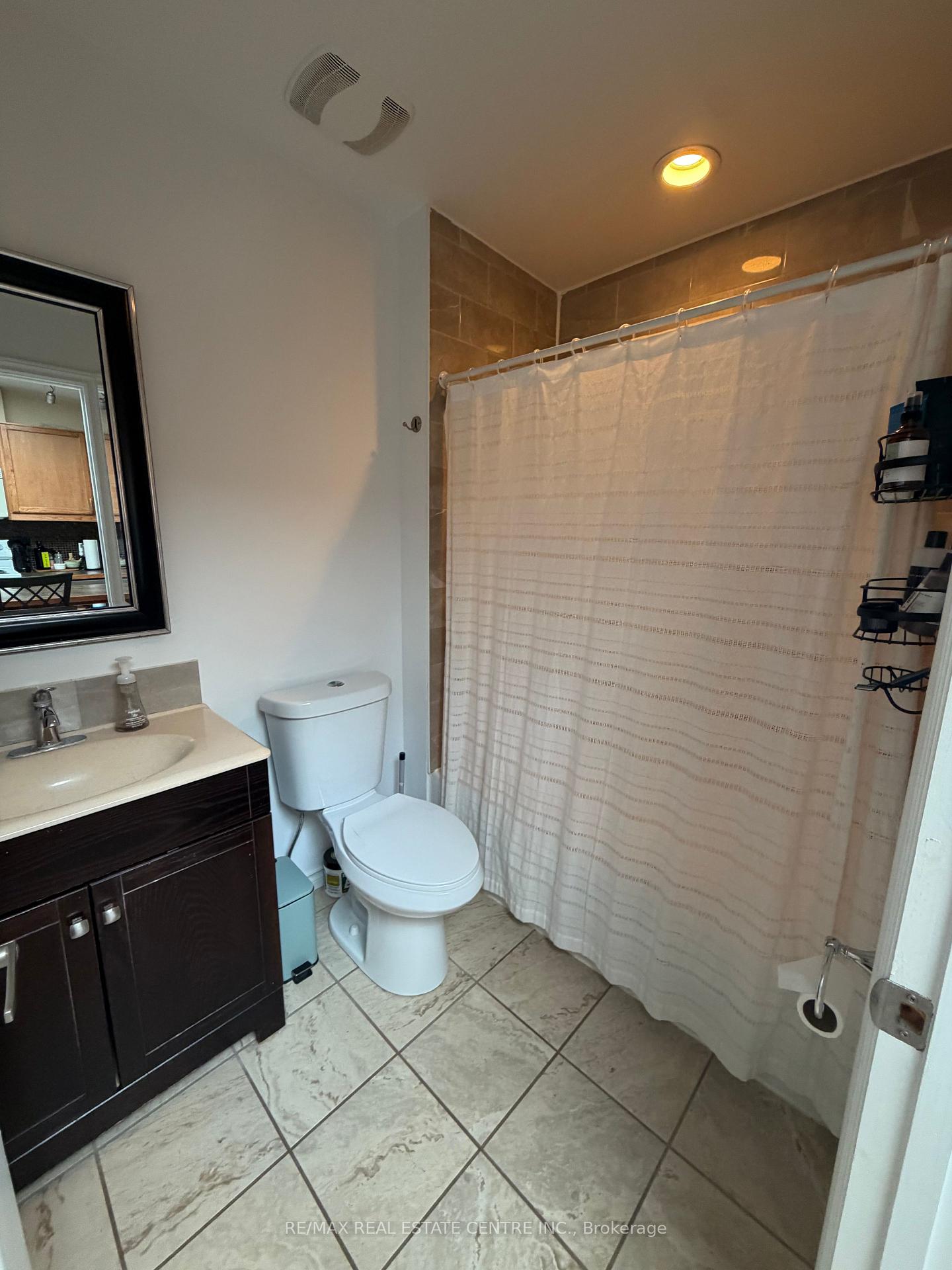 Photo 15 of Unit 3, 167 Broadway, Orangeville — HOMEH