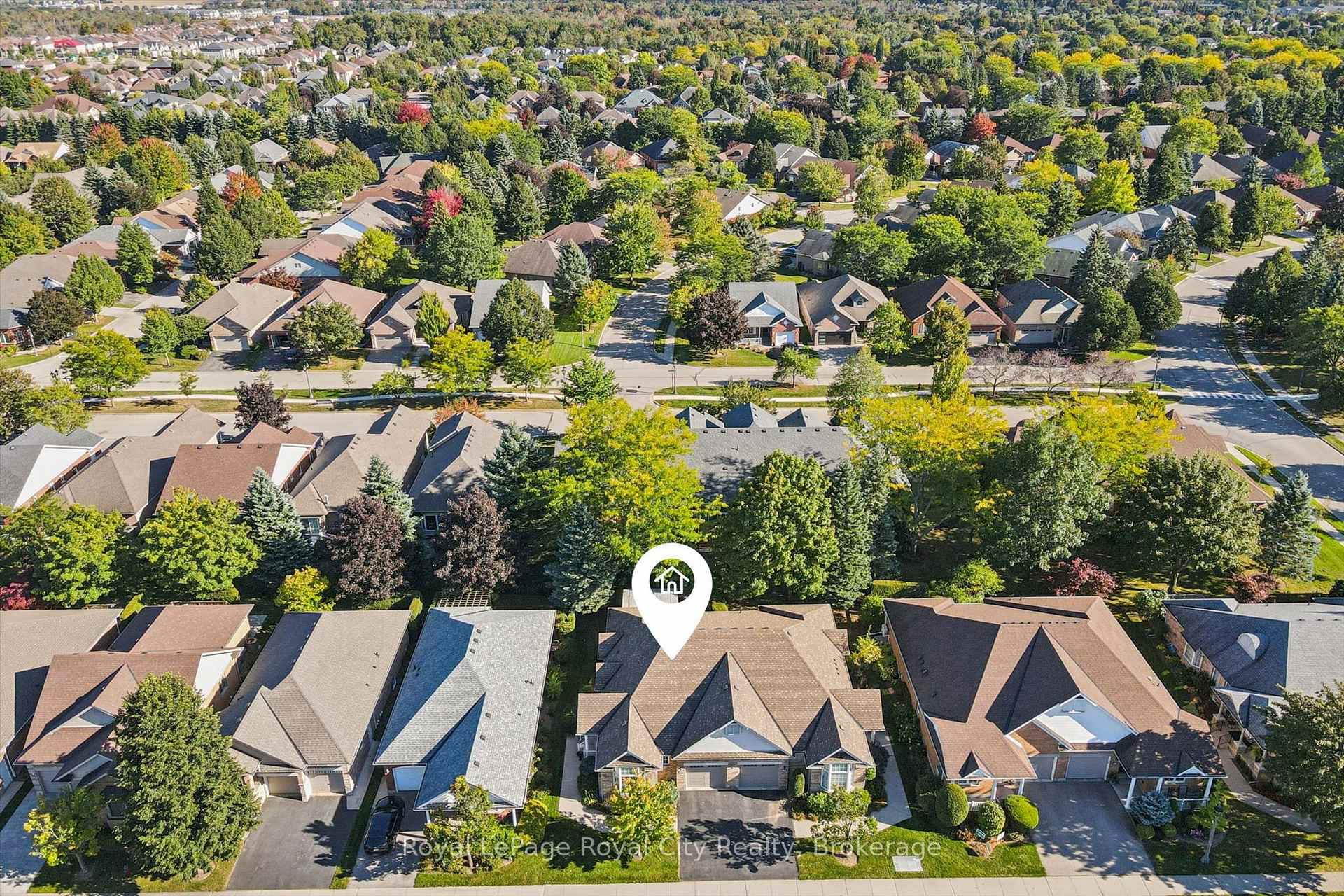 Photo 43 of 11 Honeysuckle Drive, Guelph, Village By The Arboretum — HOMEH