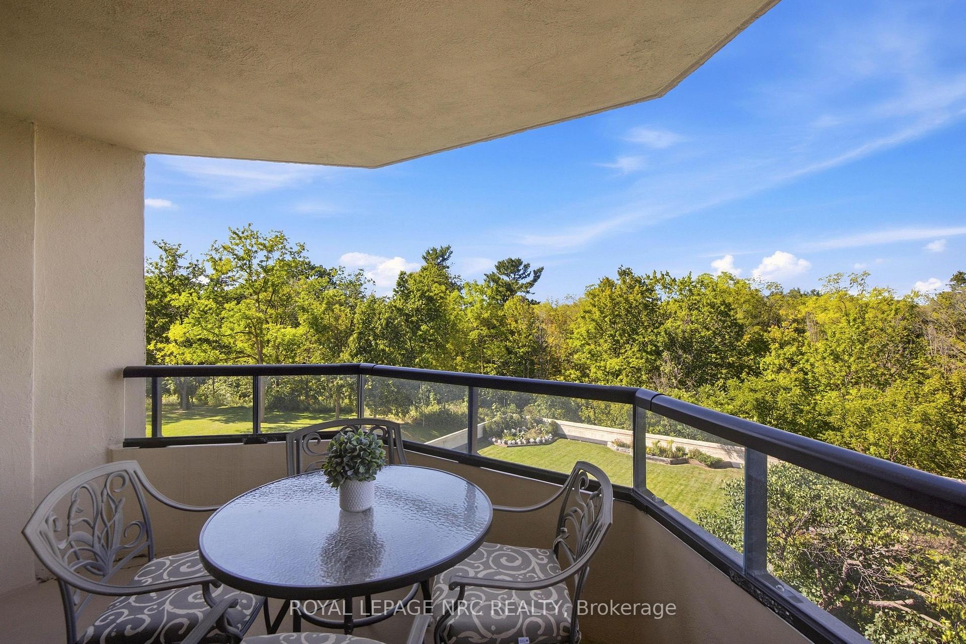 Photo 16 of Unit 404, 3 Towering Hts Boulevard, St. Catharines, Glendale/Glenridge — HOMEH