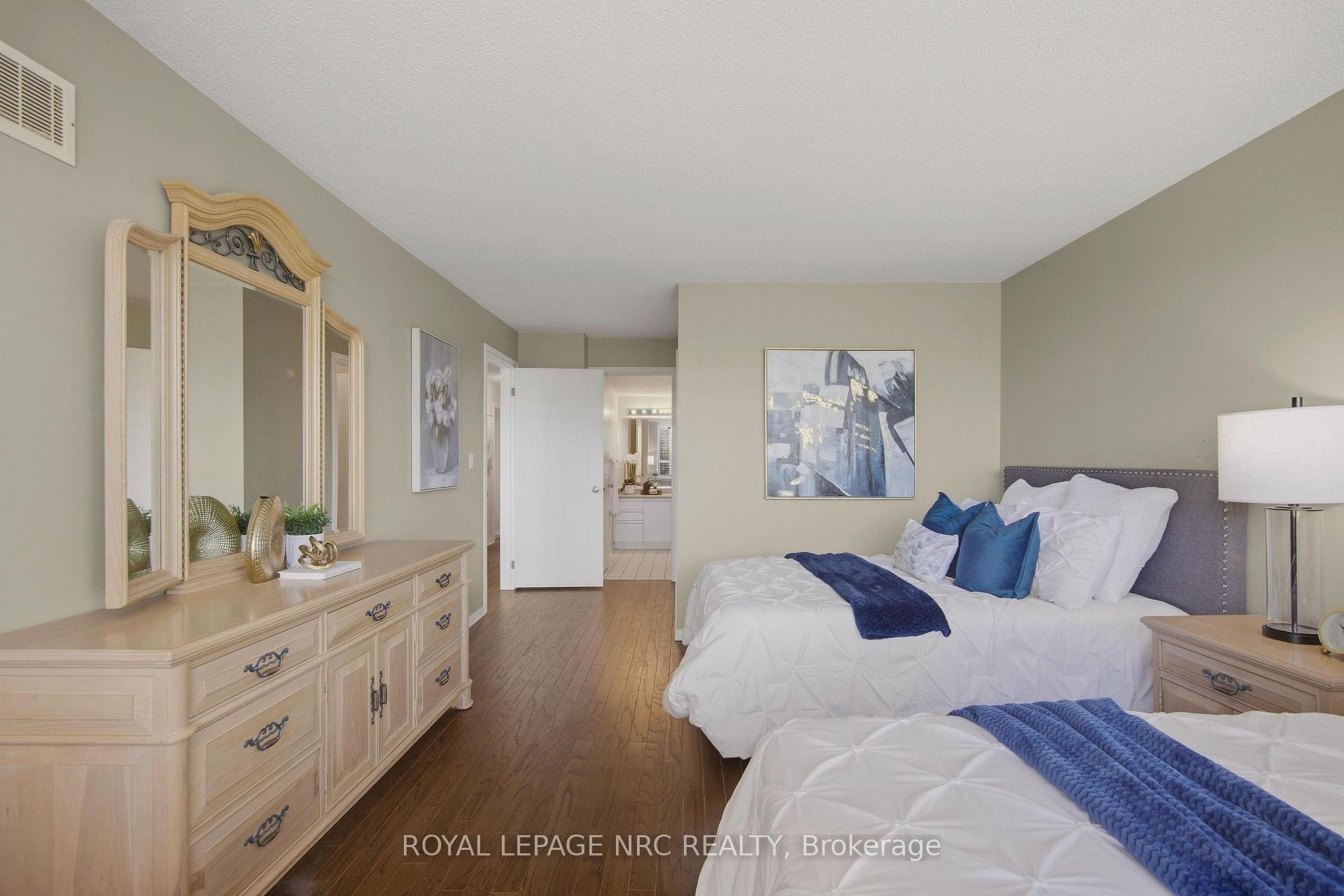 Photo 18 of Unit 404, 3 Towering Hts Boulevard, St. Catharines, Glendale/Glenridge — HOMEH
