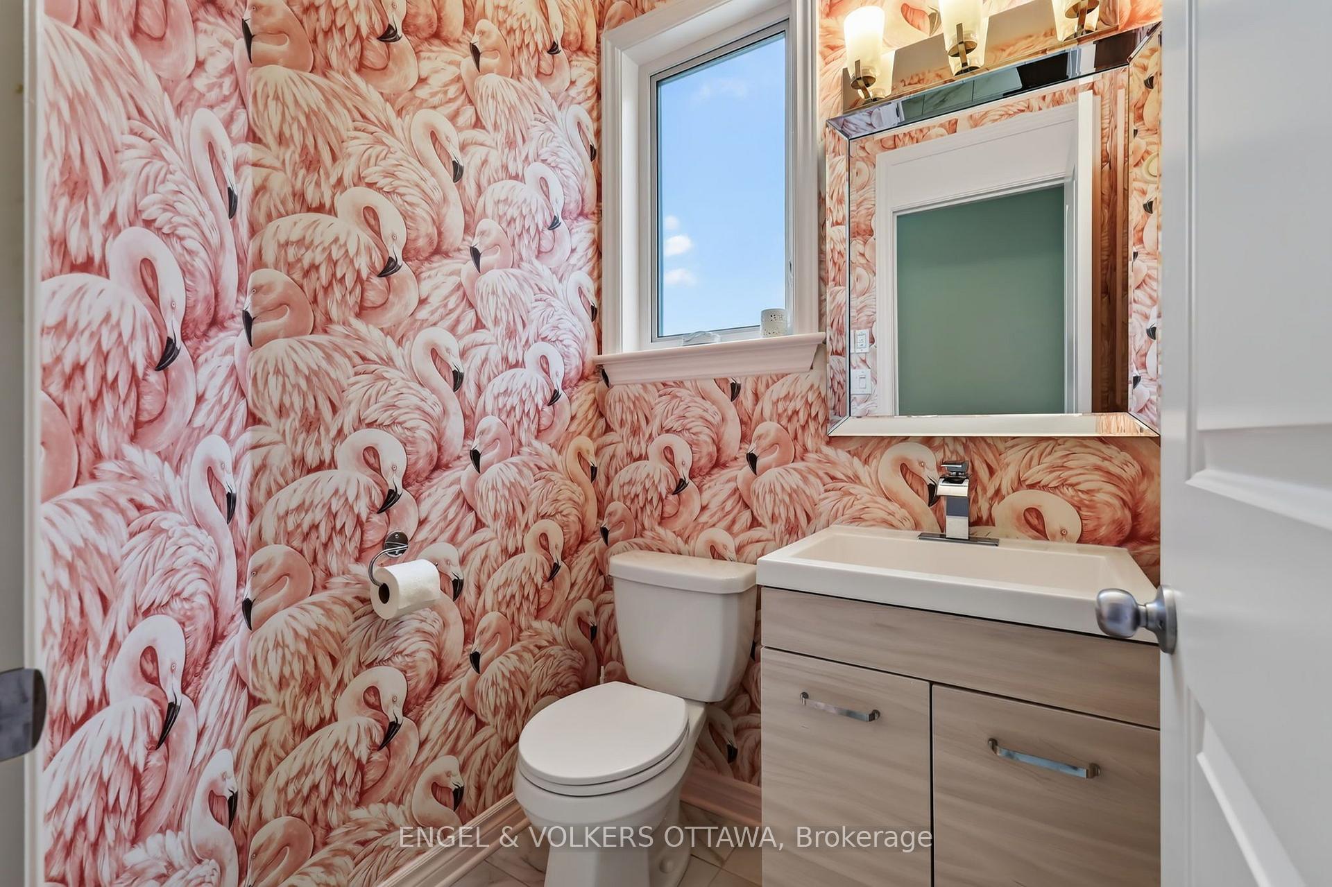 Photo 4 of 715 Bunchberry Way, Ottawa, Blossom Park/Kemp Park/Findlay Creek — HOMEH