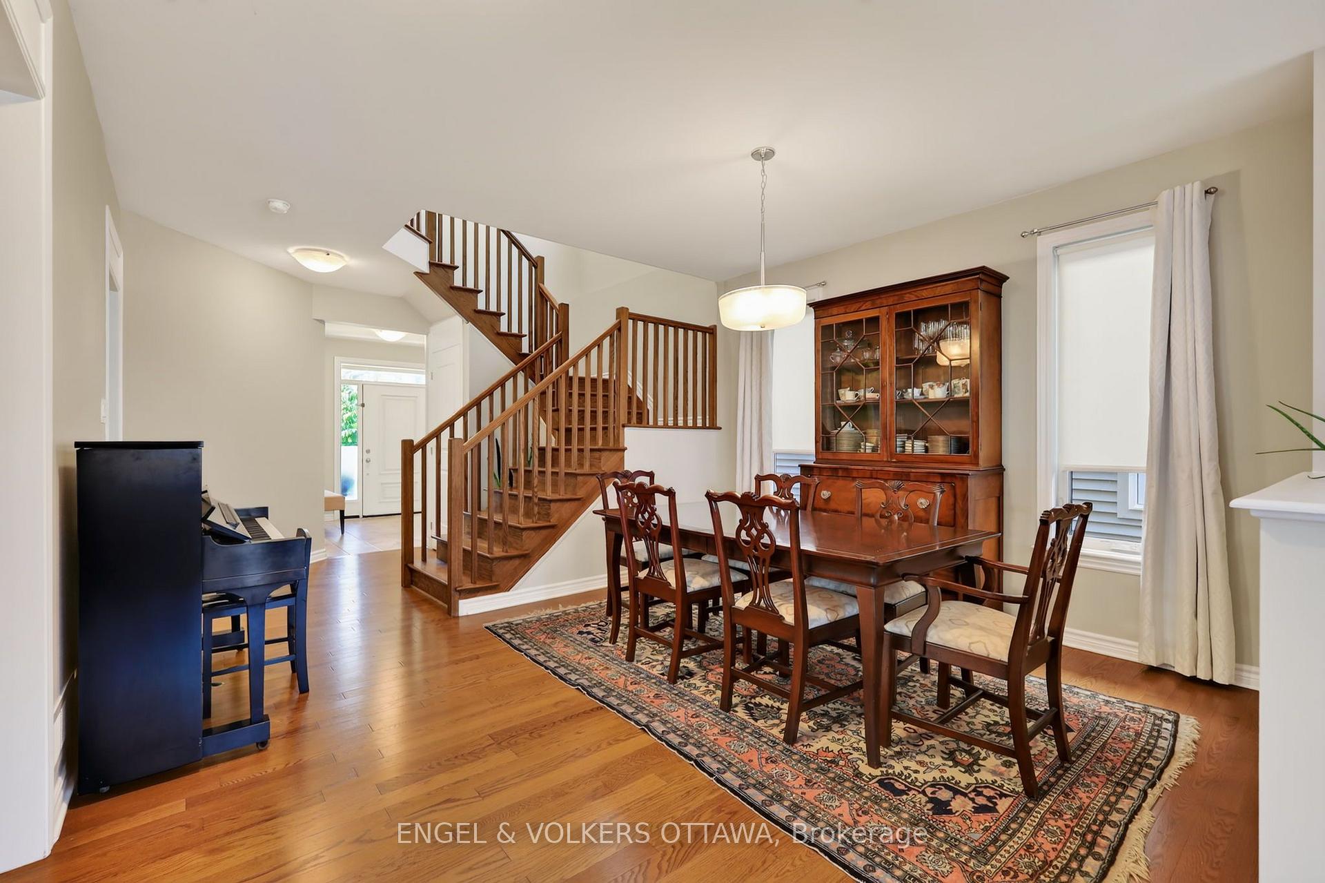 Photo 6 of 715 Bunchberry Way, Ottawa, Blossom Park/Kemp Park/Findlay Creek — HOMEH