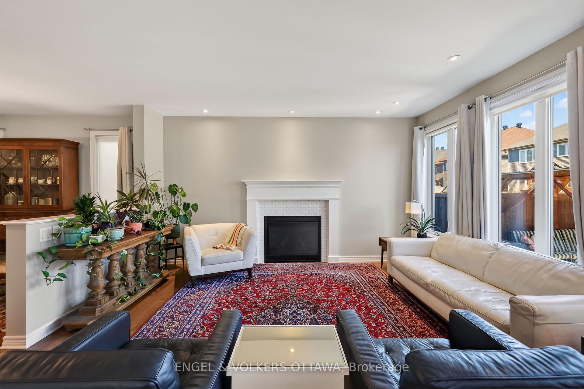 Photo 9 of 715 Bunchberry Way, Ottawa, Blossom Park/Kemp Park/Findlay Creek — HOMEH