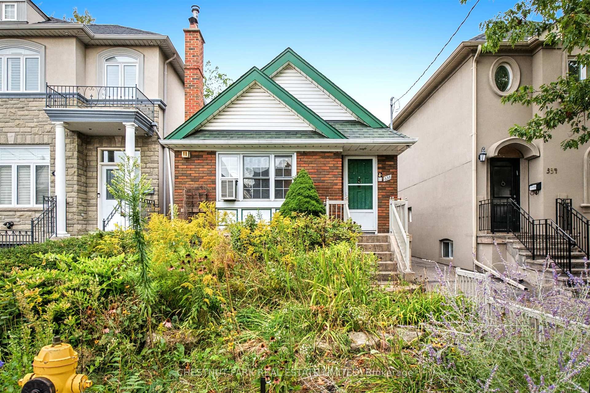 Photo 3 of 336 Fairlawn Avenue, Toronto, Bedford Park-Nortown — HOMEH