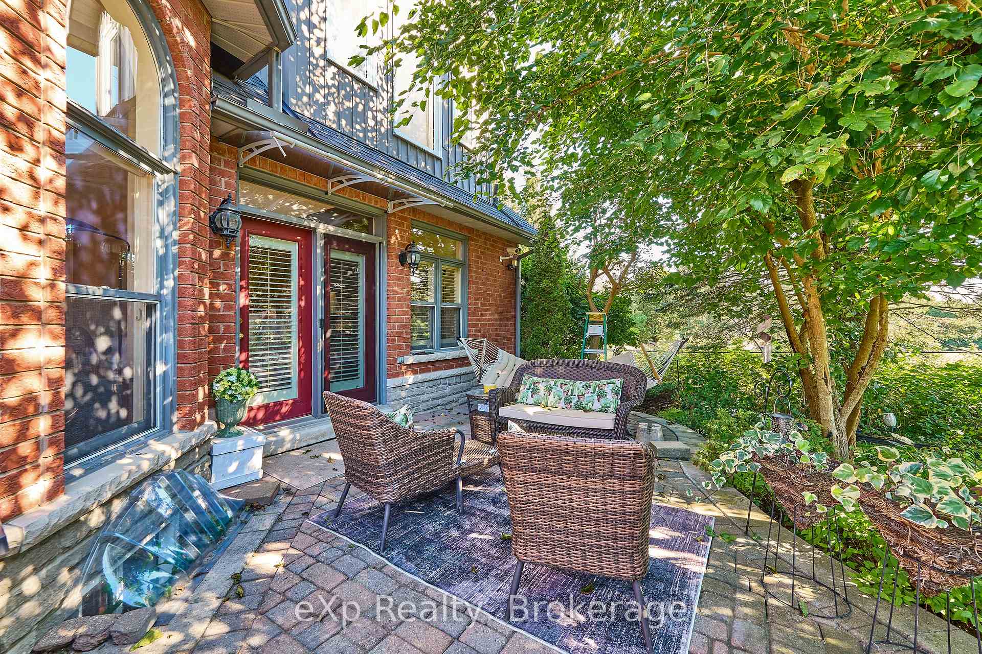 Photo 16 of 7860 Cedarbrook Trail, Whitby, Rural Whitby — HOMEH