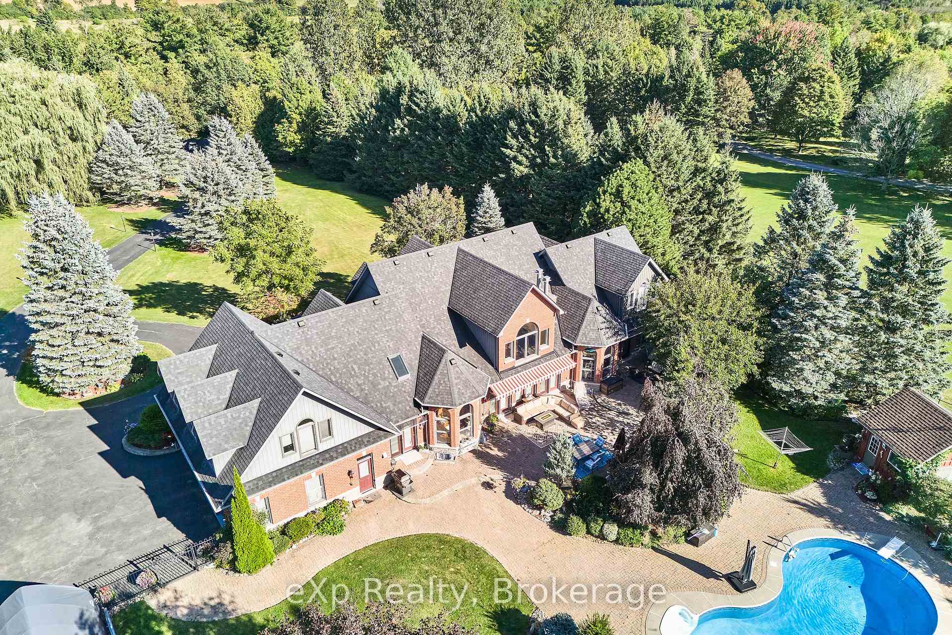 Photo 75 of 7860 Cedarbrook Trail, Whitby, Rural Whitby — HOMEH