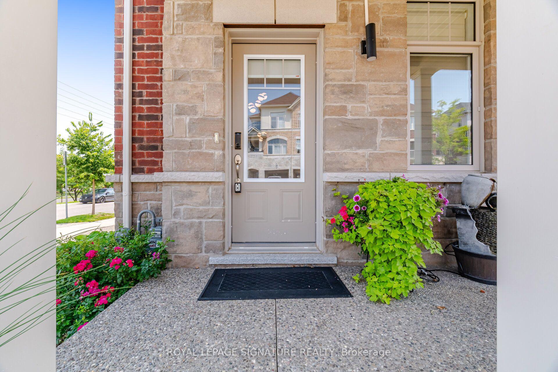 Photo 6 of 3839 Tufgar Crescent, Burlington, Alton — HOMEH