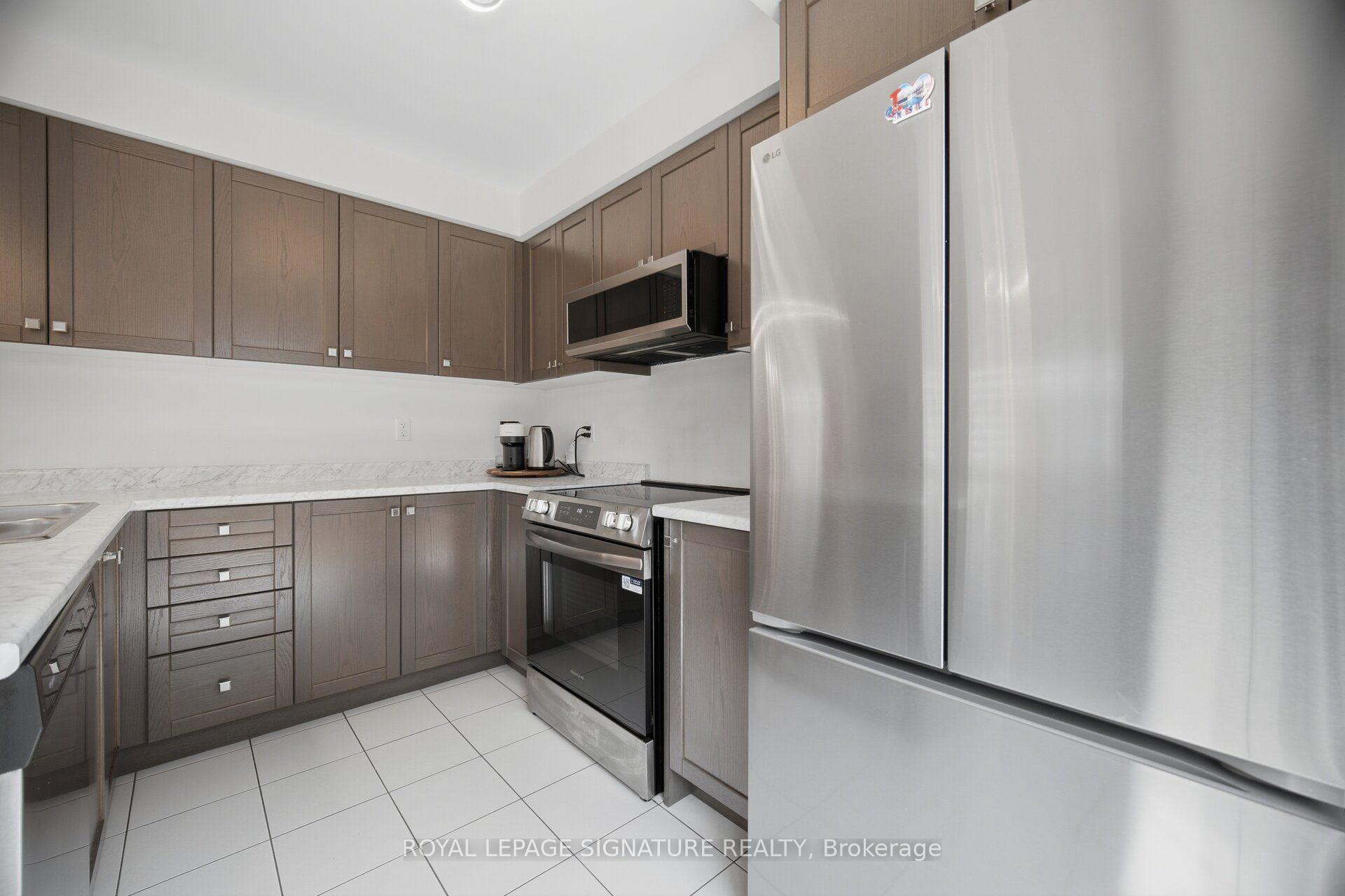 Photo 20 of 3839 Tufgar Crescent, Burlington, Alton — HOMEH
