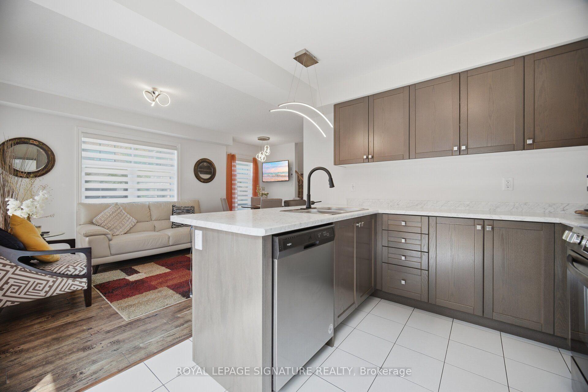 Photo 22 of 3839 Tufgar Crescent, Burlington, Alton — HOMEH