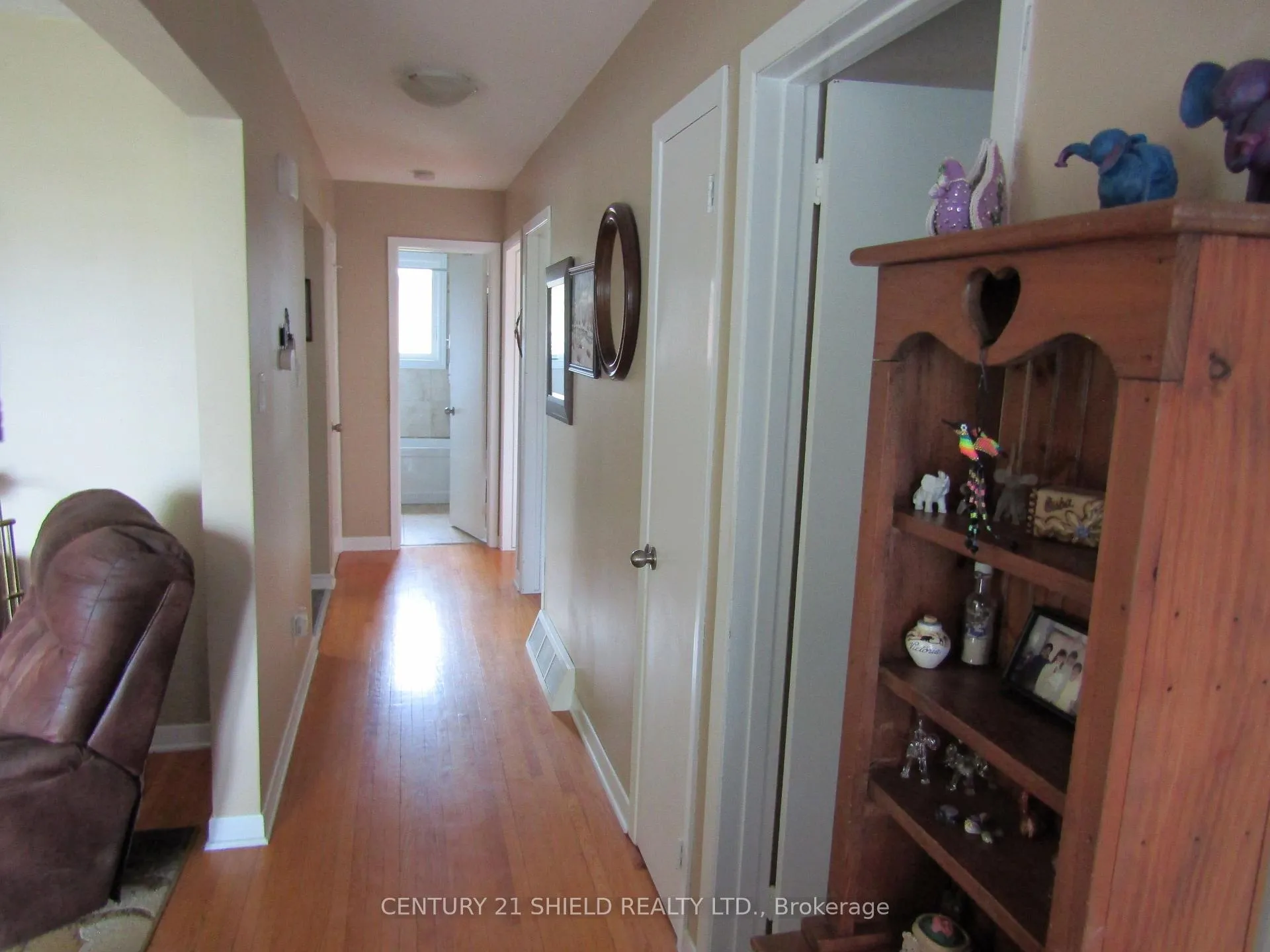 Photo 7 of 347 Fourteenth Street W, Cornwall — HOMEH