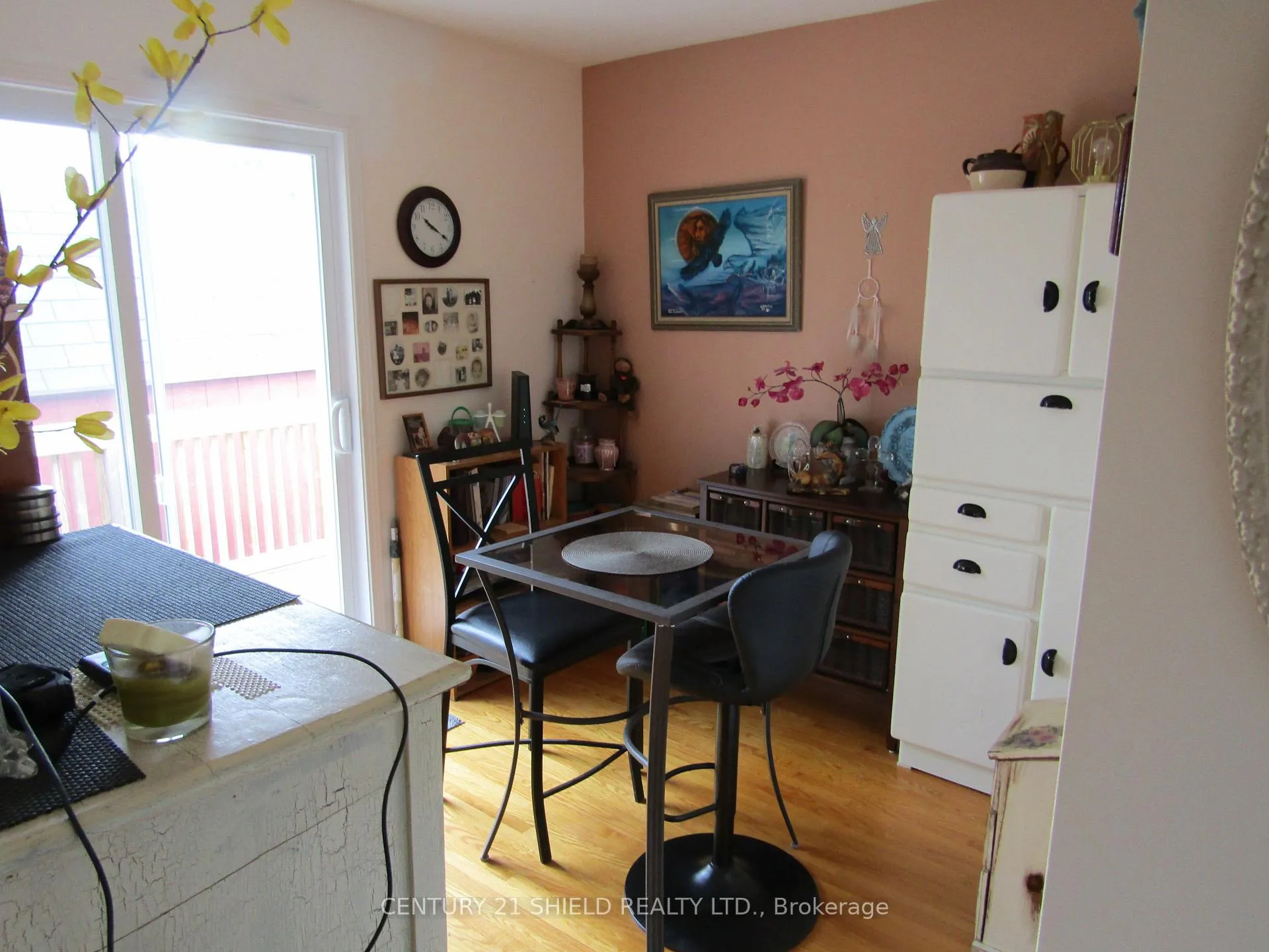 Photo 11 of 347 Fourteenth Street W, Cornwall — HOMEH